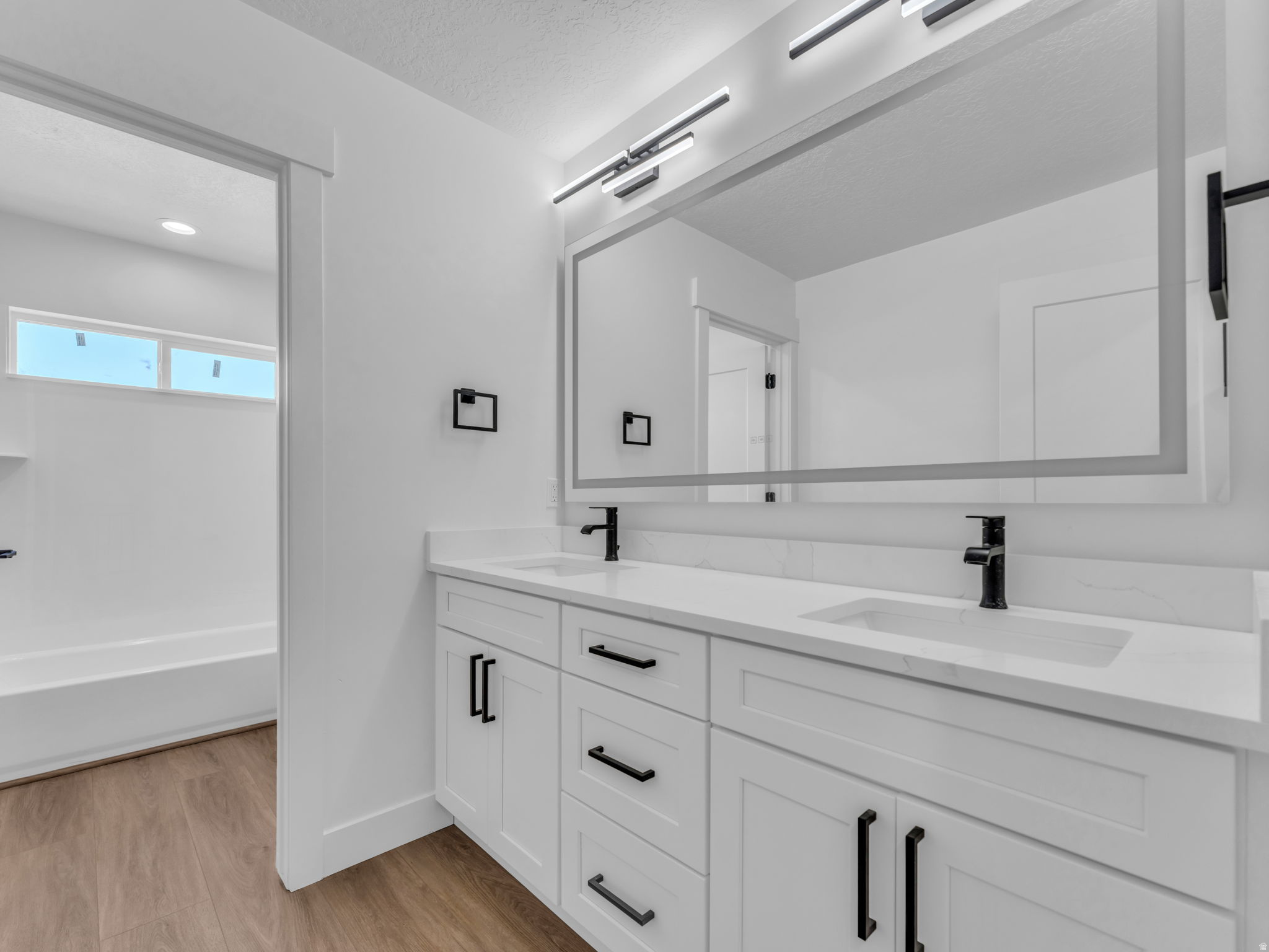 BROWNS MEADOW - Residential