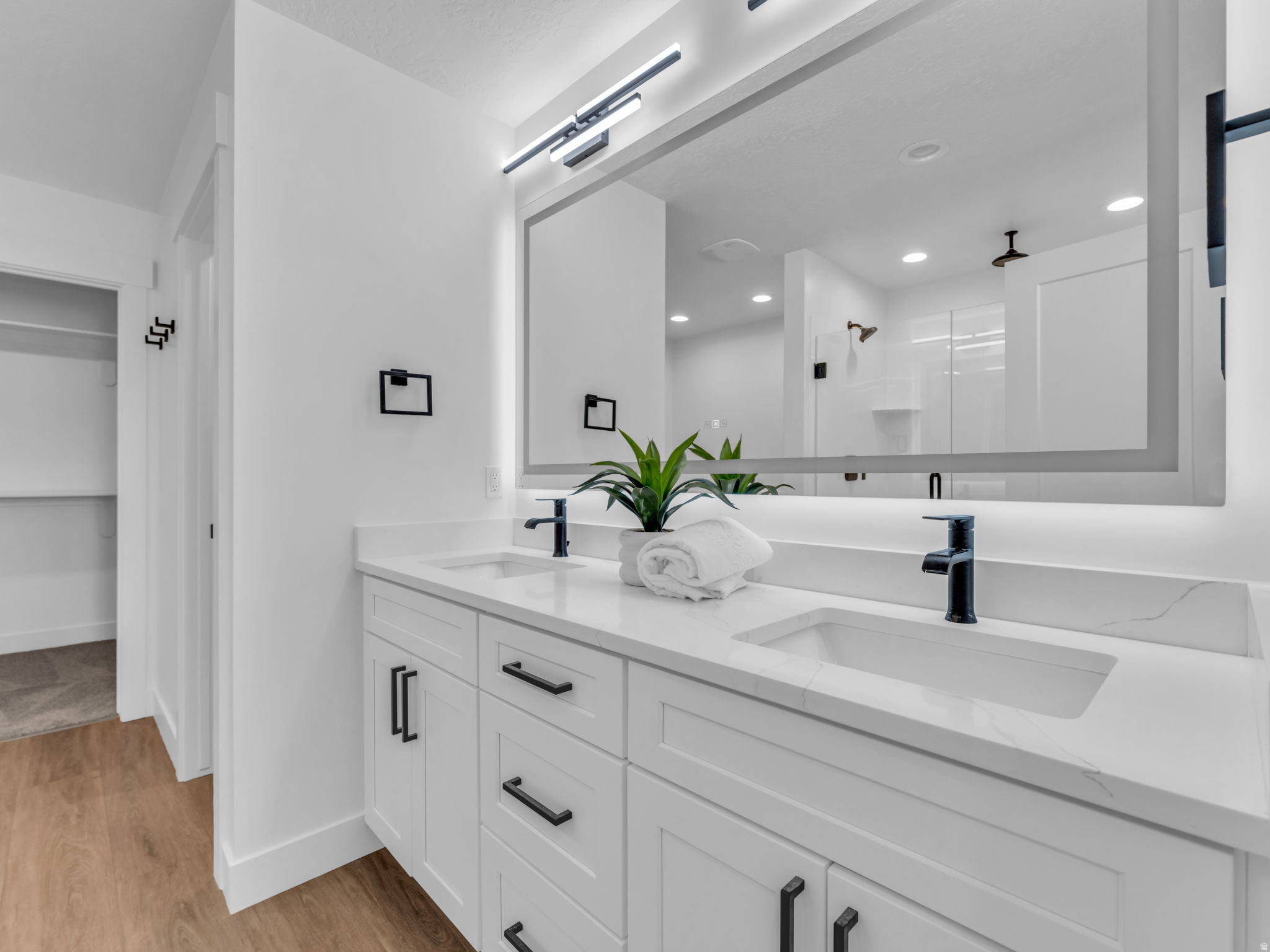 BROWNS MEADOW - Residential