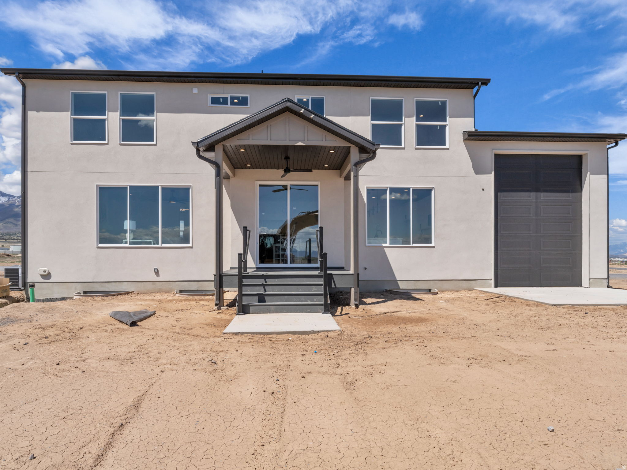 BROWNS MEADOW - Residential