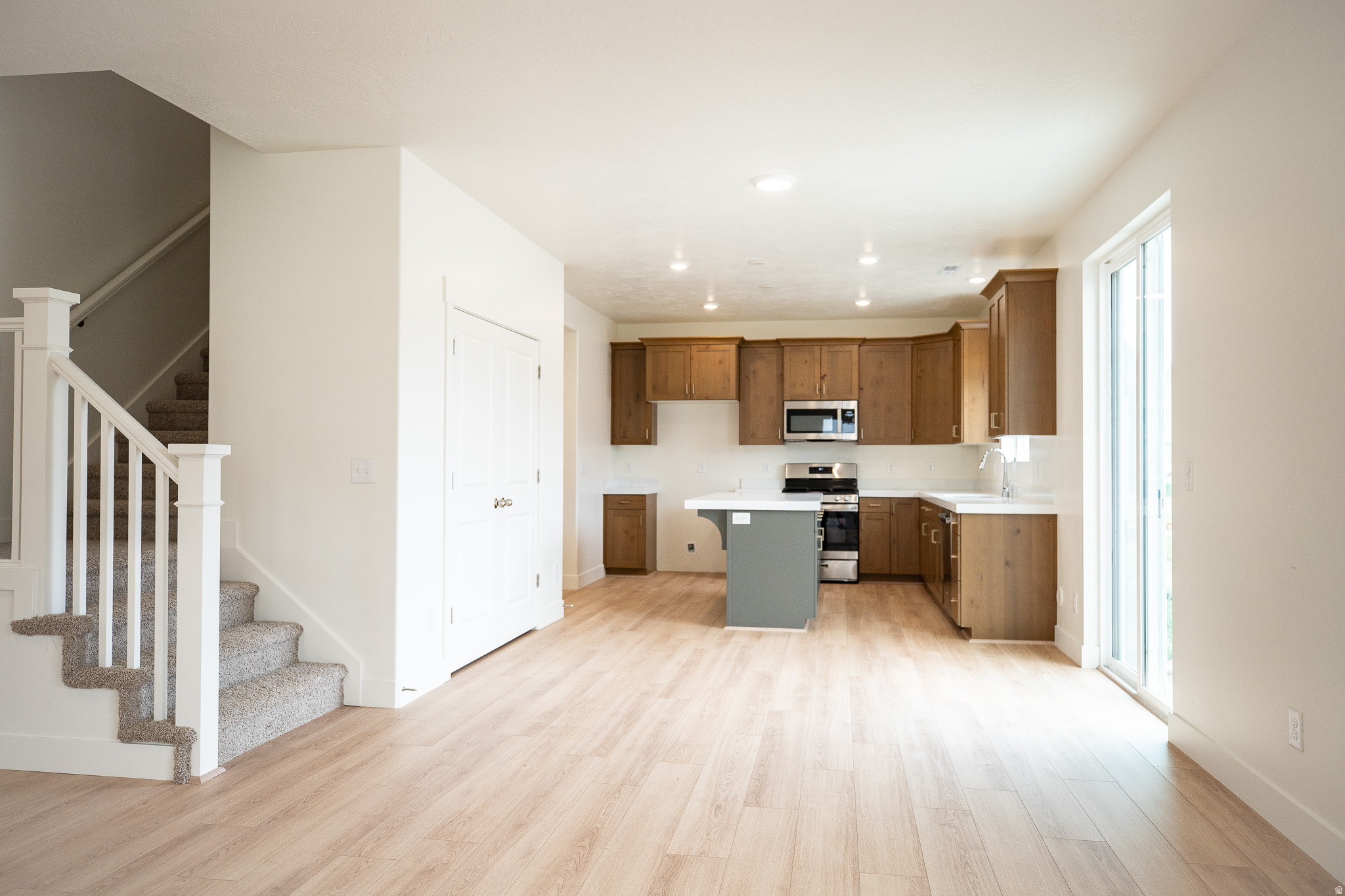 ARROWHEAD SPRINGS - Residential