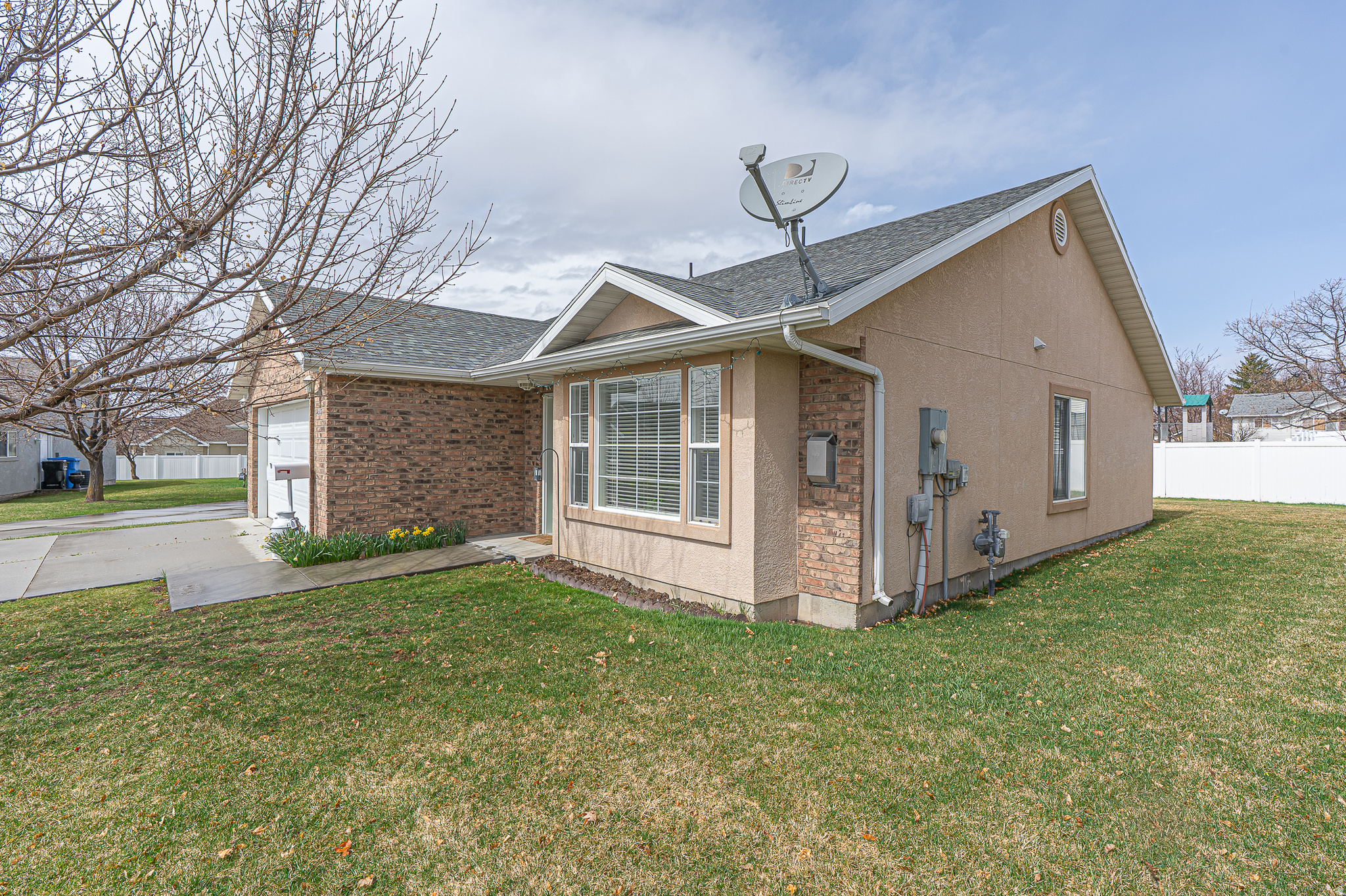 HYDE PARK RETIREMENT - Residential