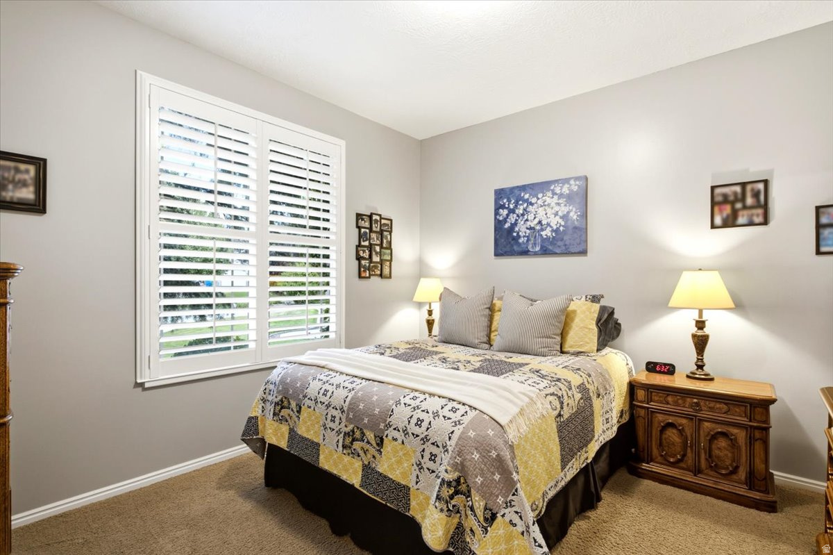 HUNTERS CREEK - Residential