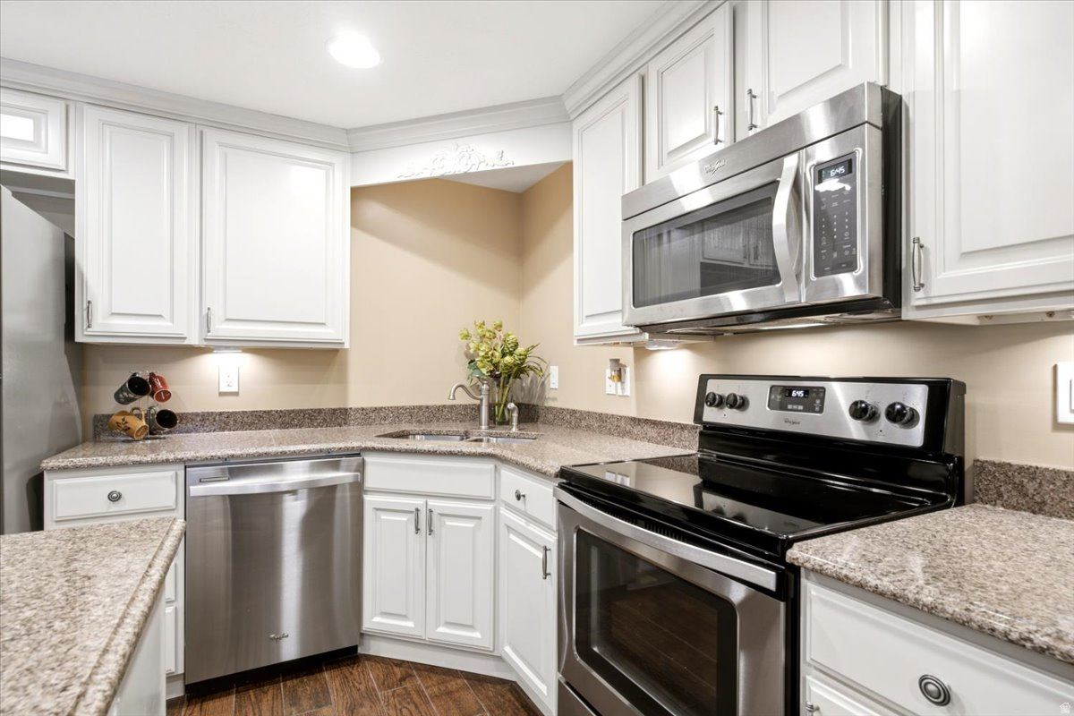 HUNTERS CREEK - Residential