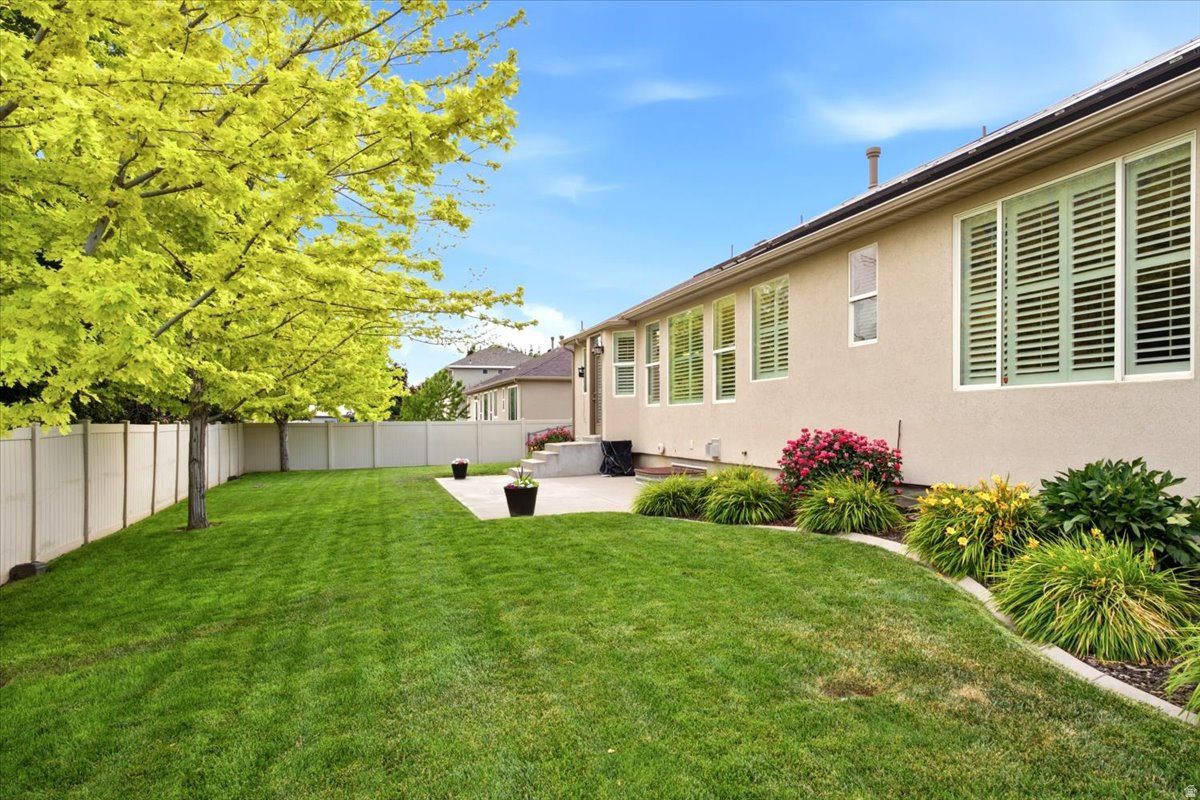 HUNTERS CREEK - Residential