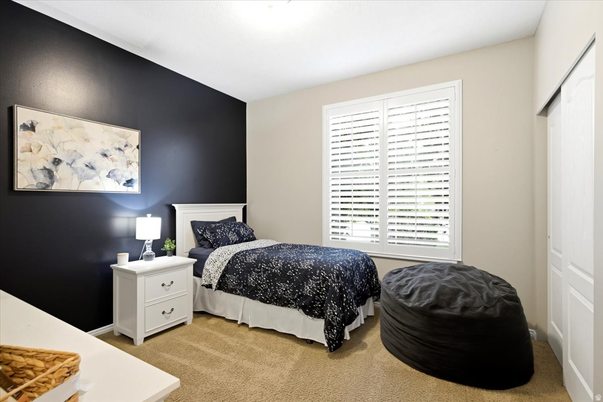 HUNTERS CREEK - Residential