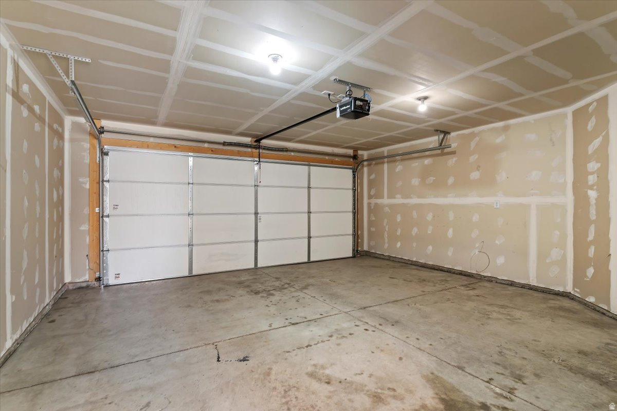 SHADY BROOK PUD - Residential
