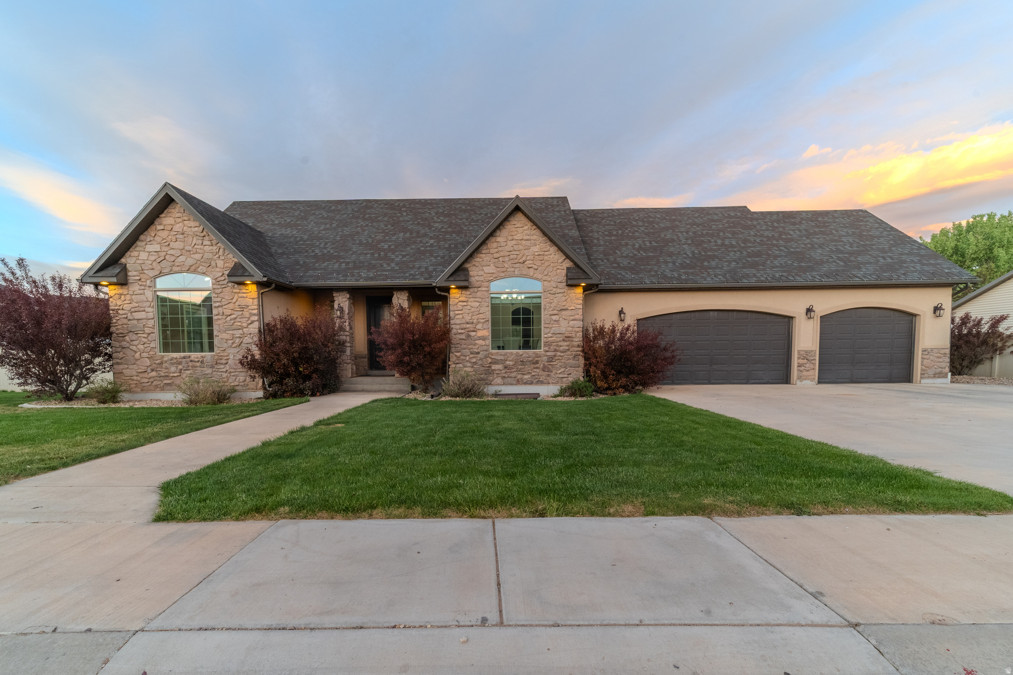PARK RIDGE ESTATES - Residential