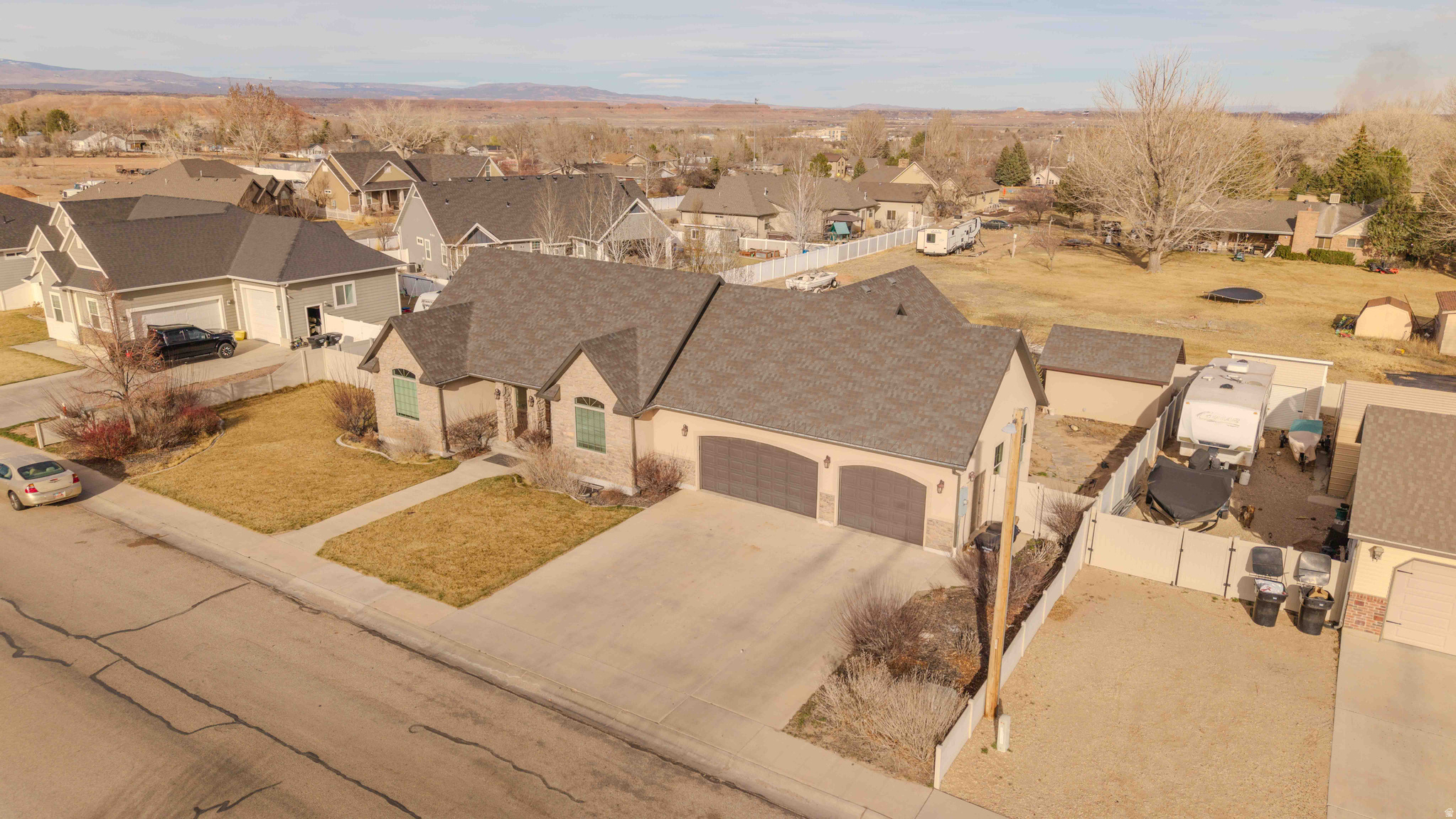 PARK RIDGE ESTATES - Residential