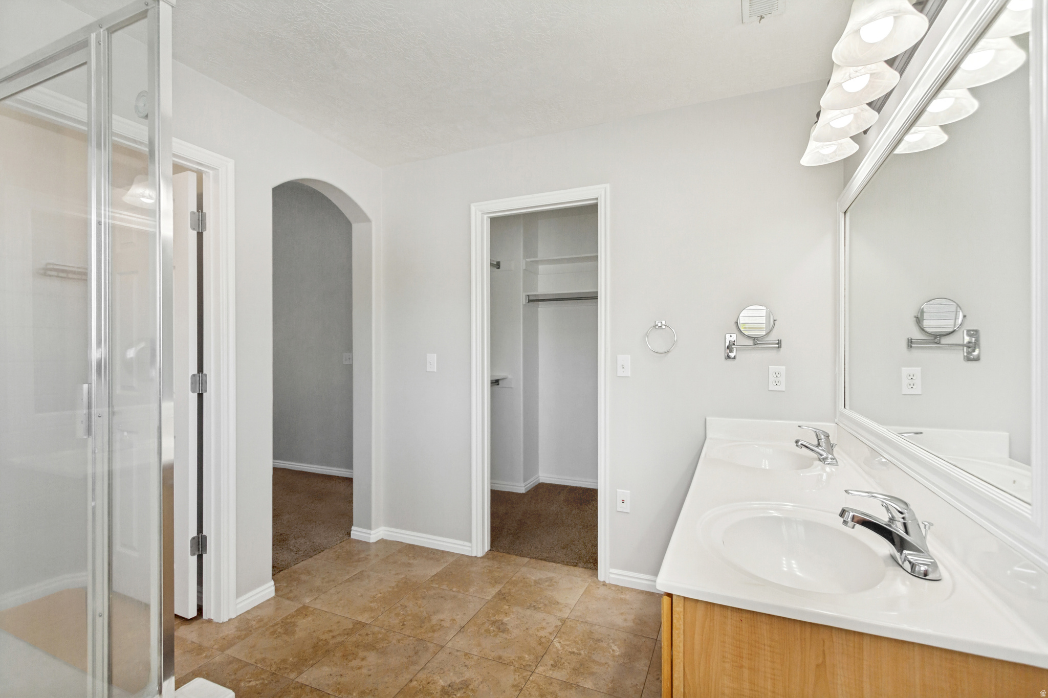ROSEQUEST - Residential