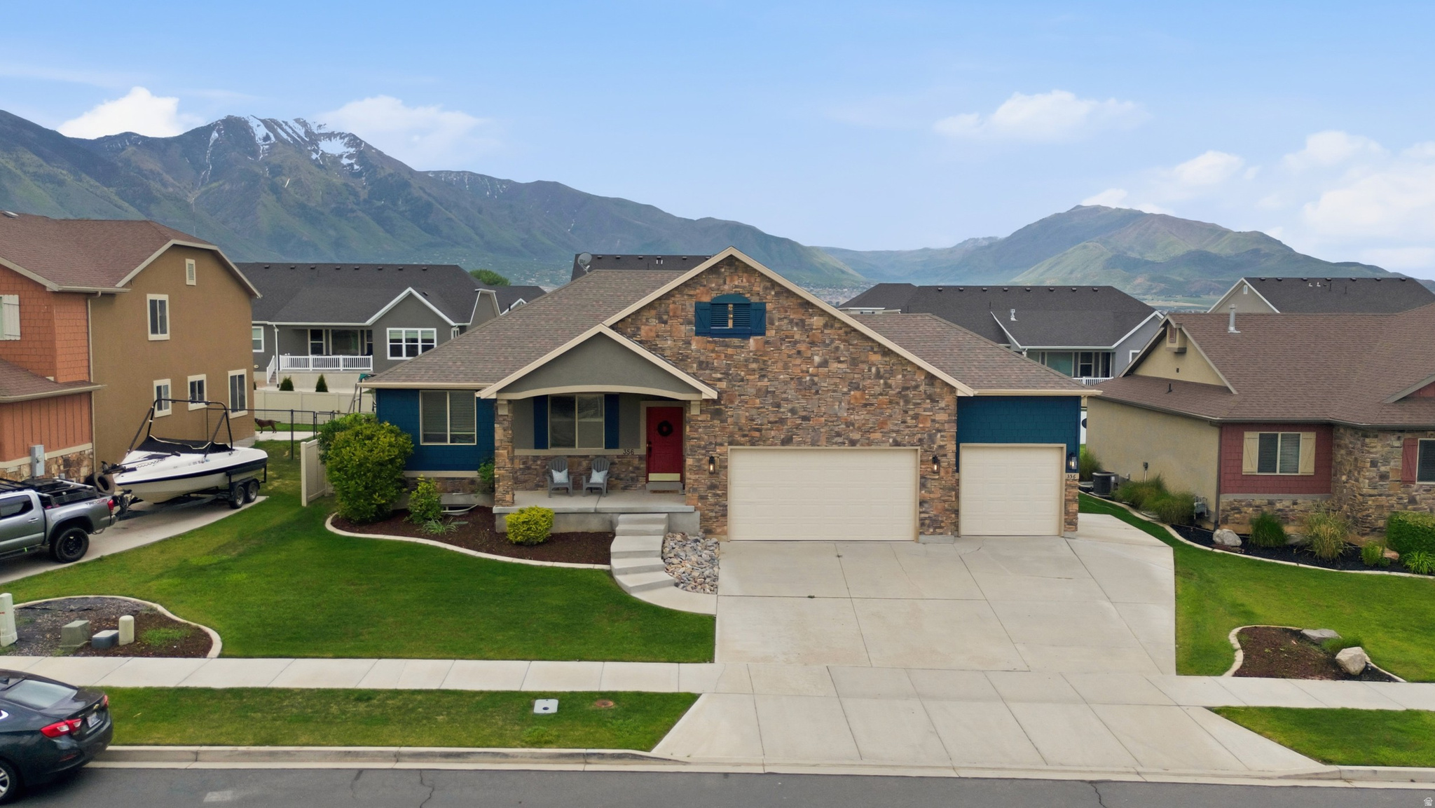 SALEM PARK - Residential