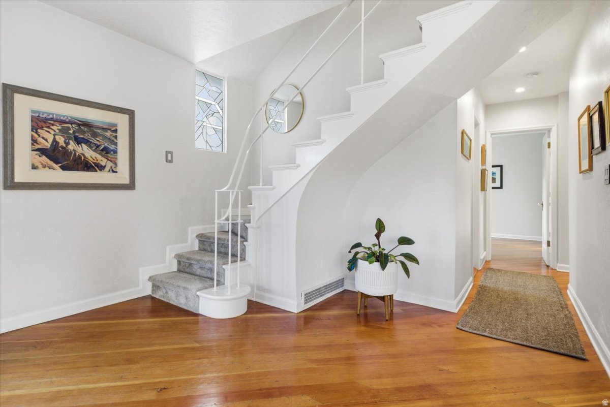 YALECREST HEIGHTS HA - Residential