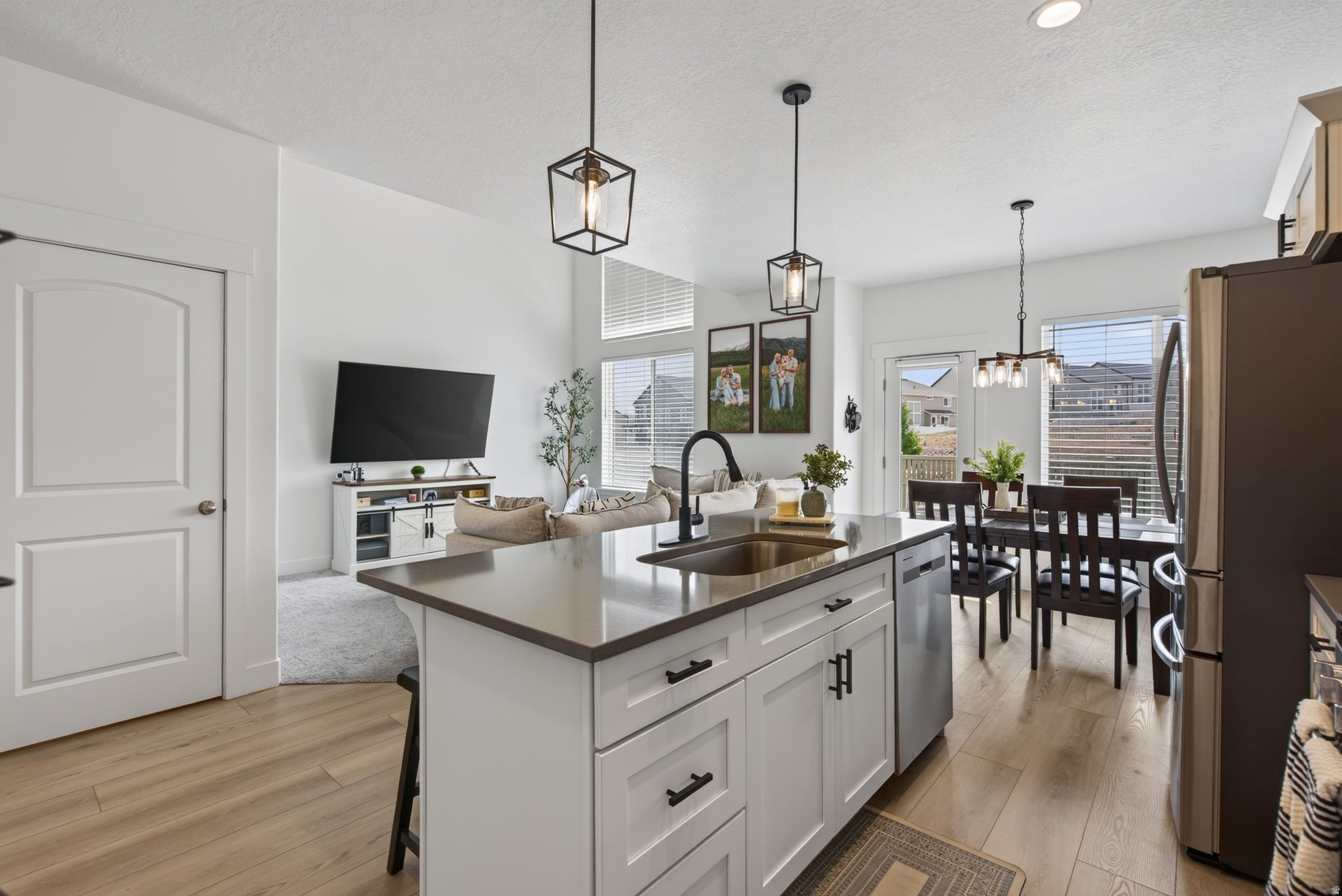 RIDGE - Residential