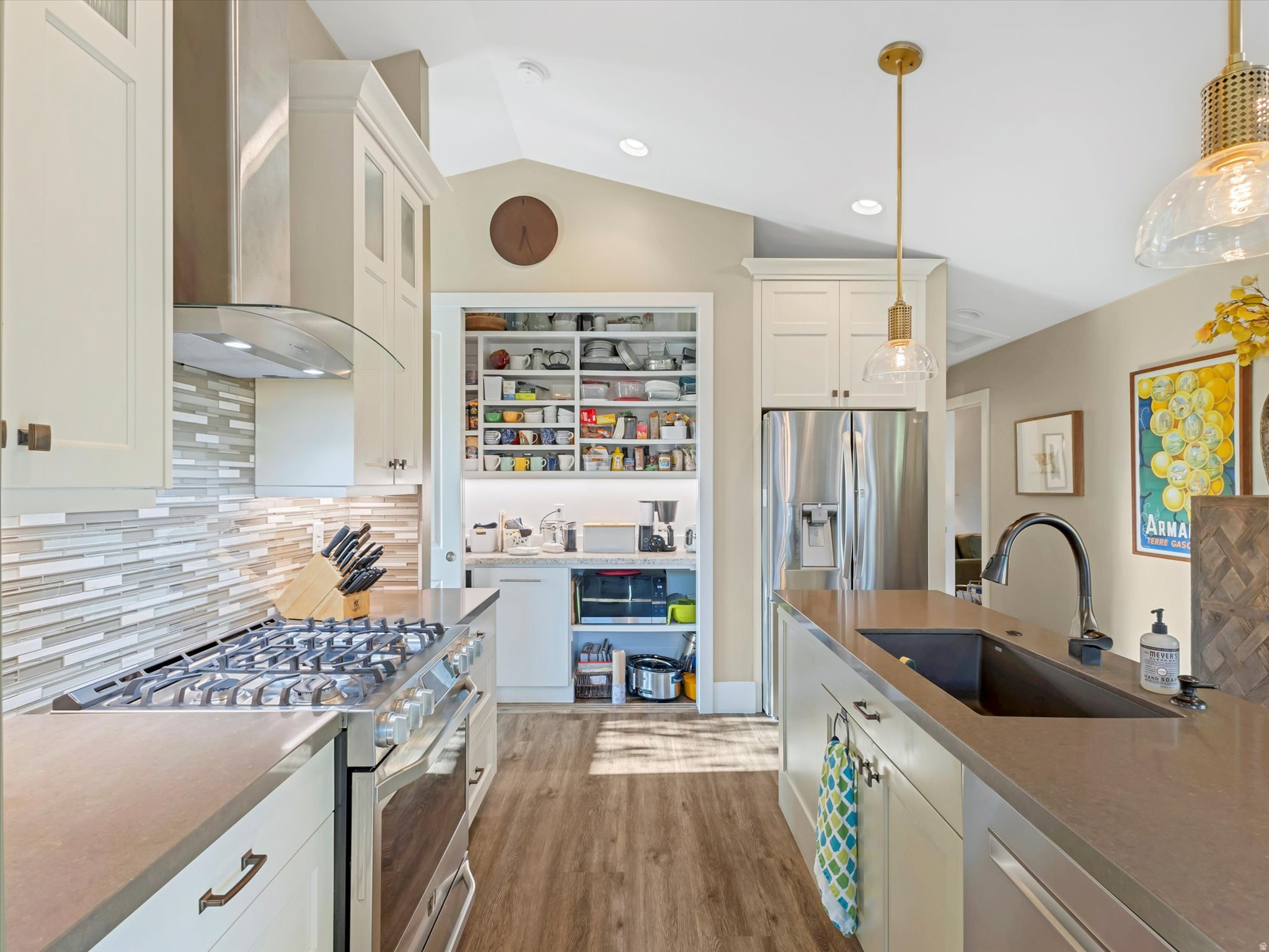 LIBERTY WELLS PLACE - Residential
