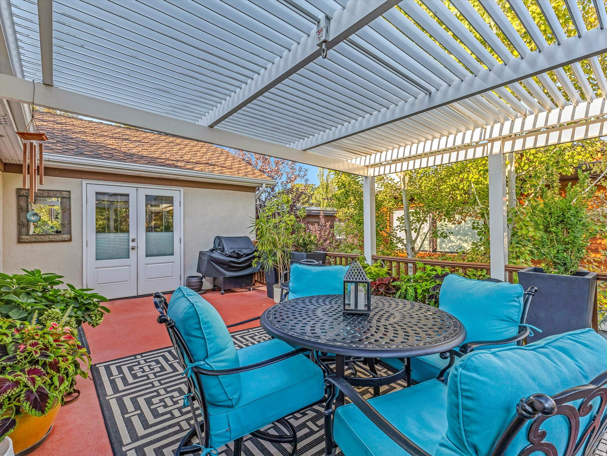LIBERTY WELLS PLACE - Residential