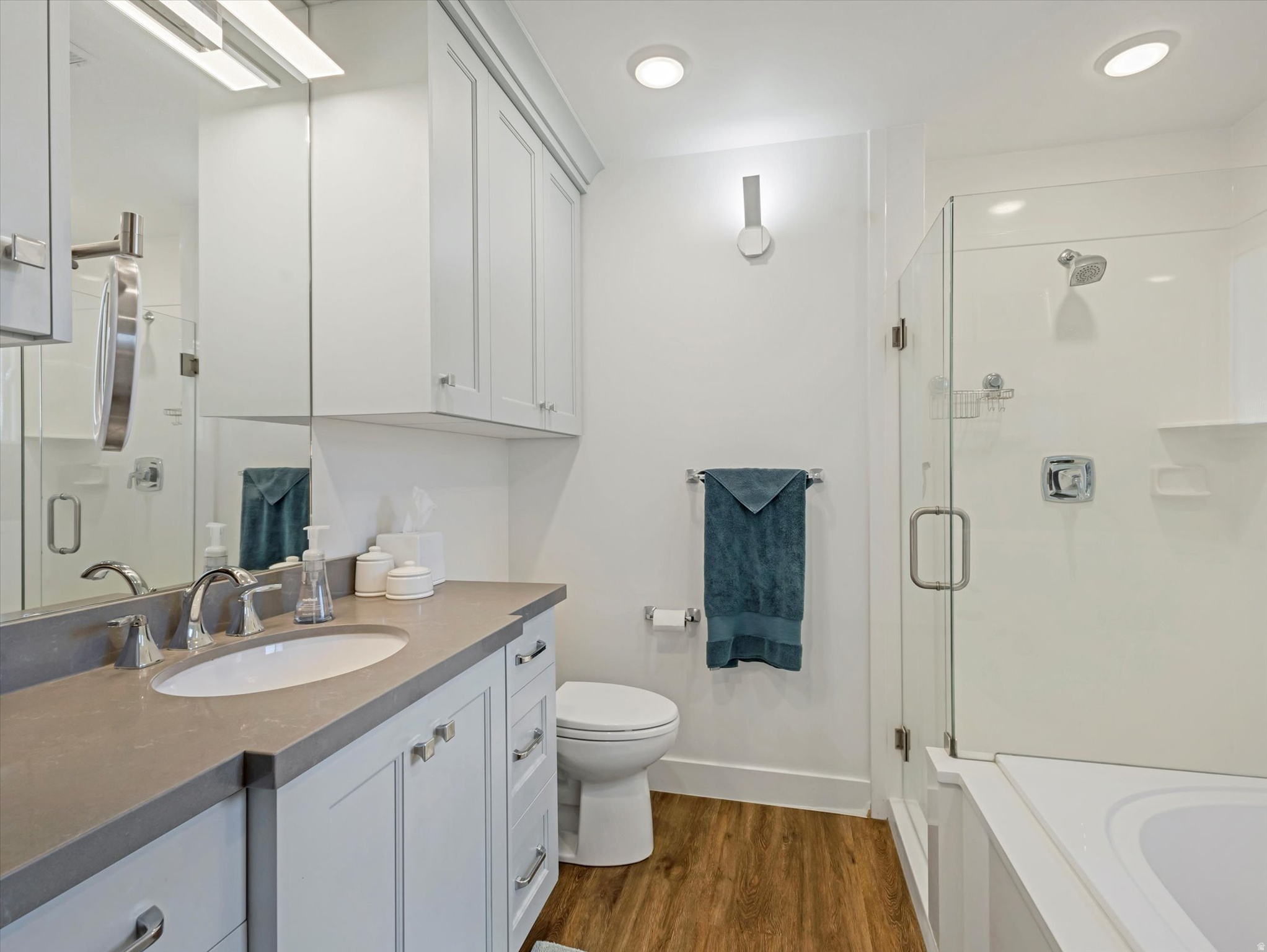 LIBERTY WELLS PLACE - Residential