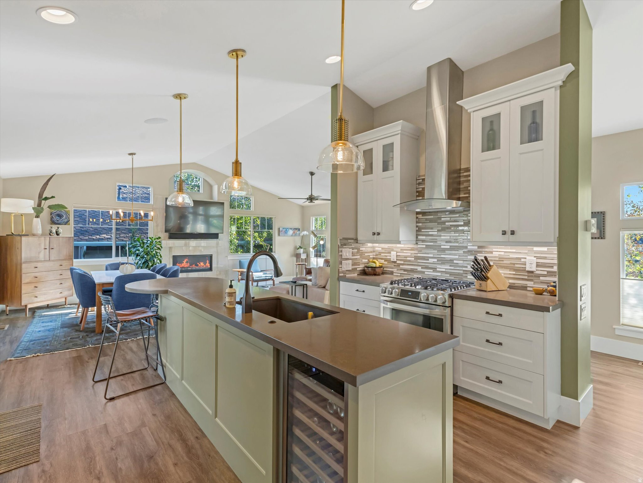 LIBERTY WELLS PLACE - Residential