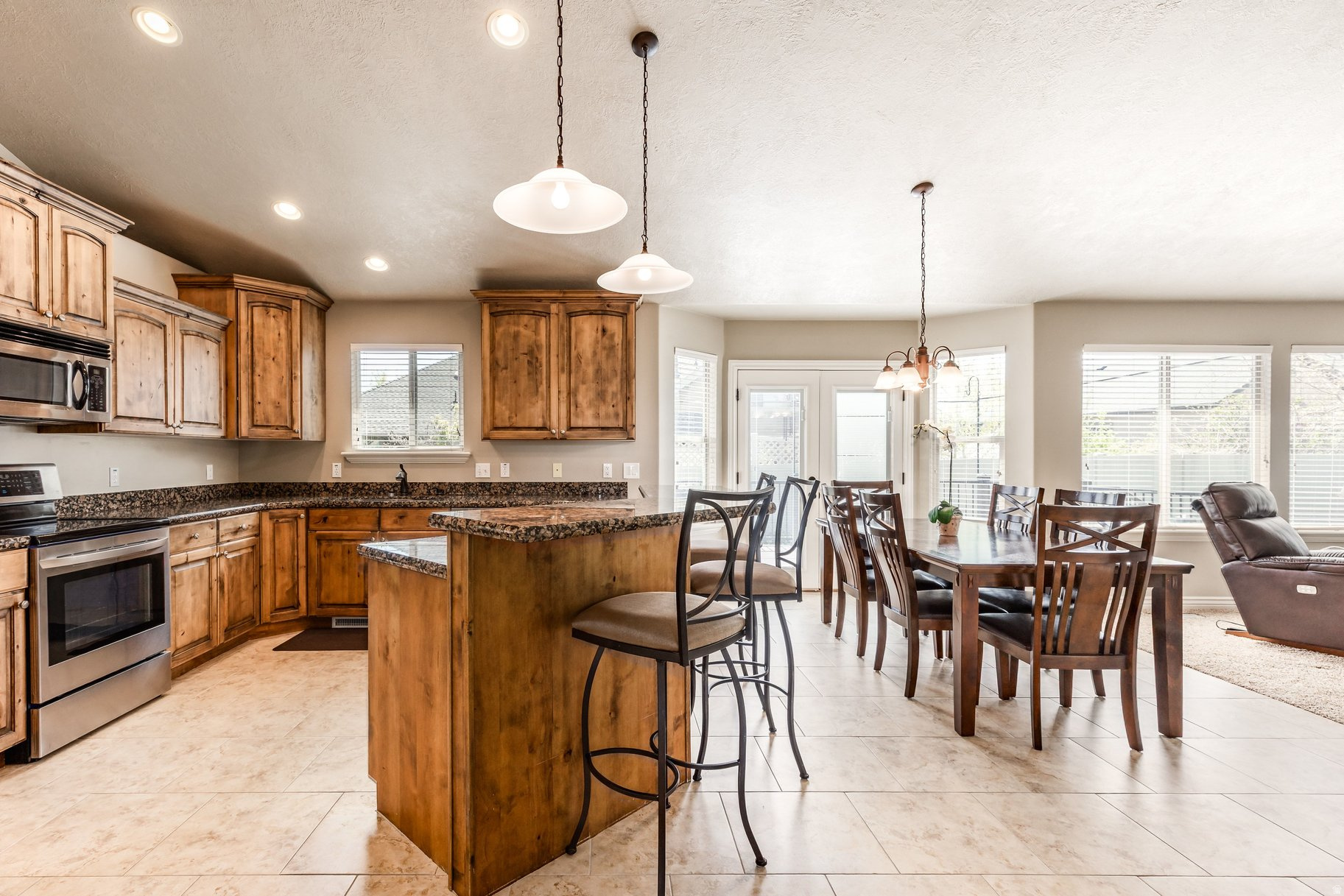 HERITAGE FARMS - Residential
