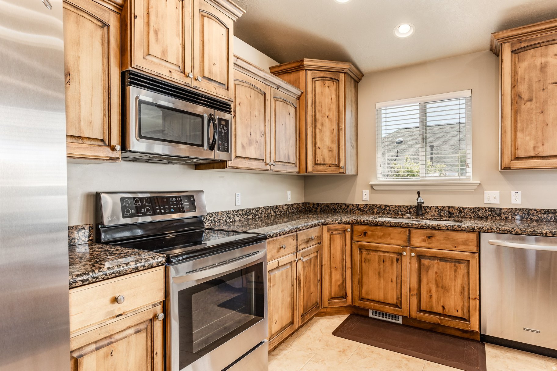 HERITAGE FARMS - Residential