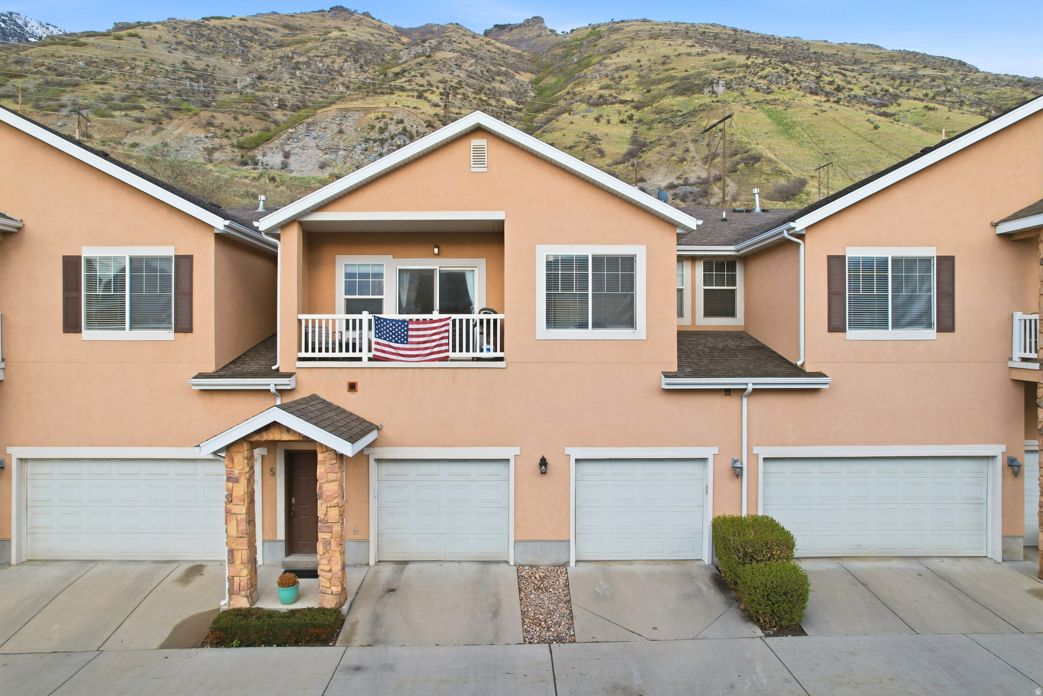 SUNRIDGE HILLS - Residential