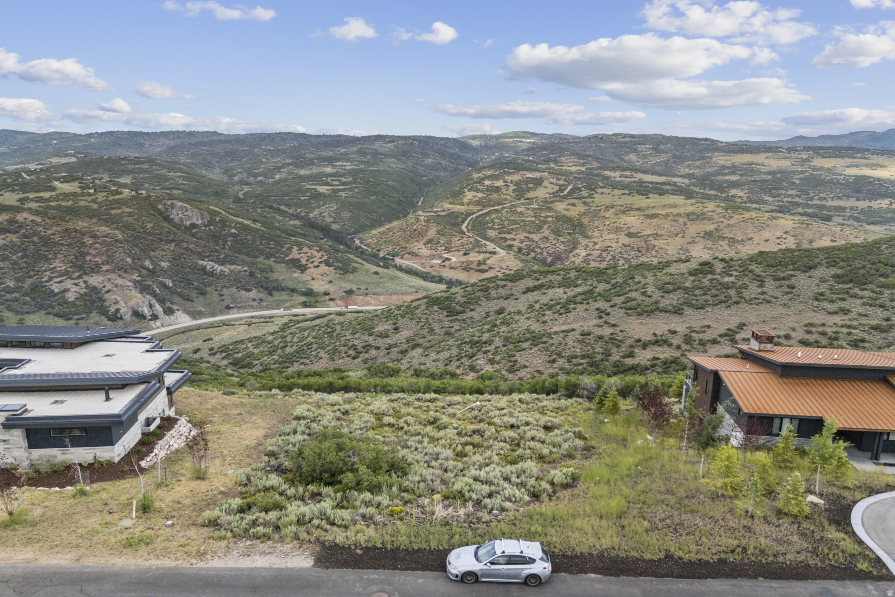 BUFFALO JUMP - Land