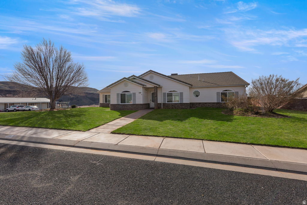 RIVER VIEW EST 4 - Residential