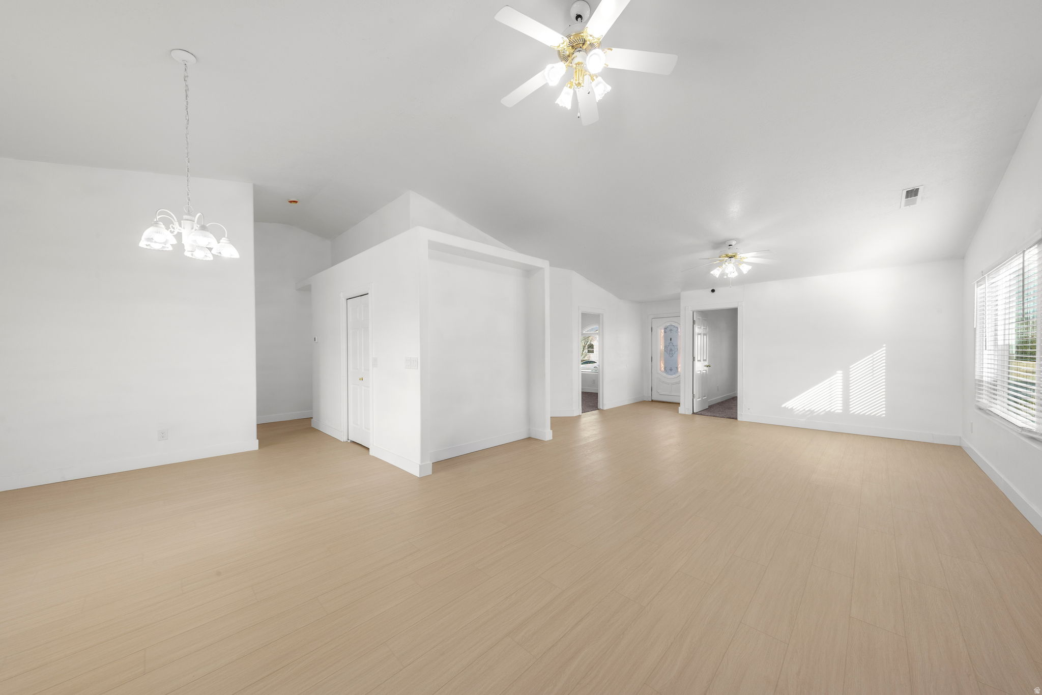 RIVER VIEW EST 4 - Residential