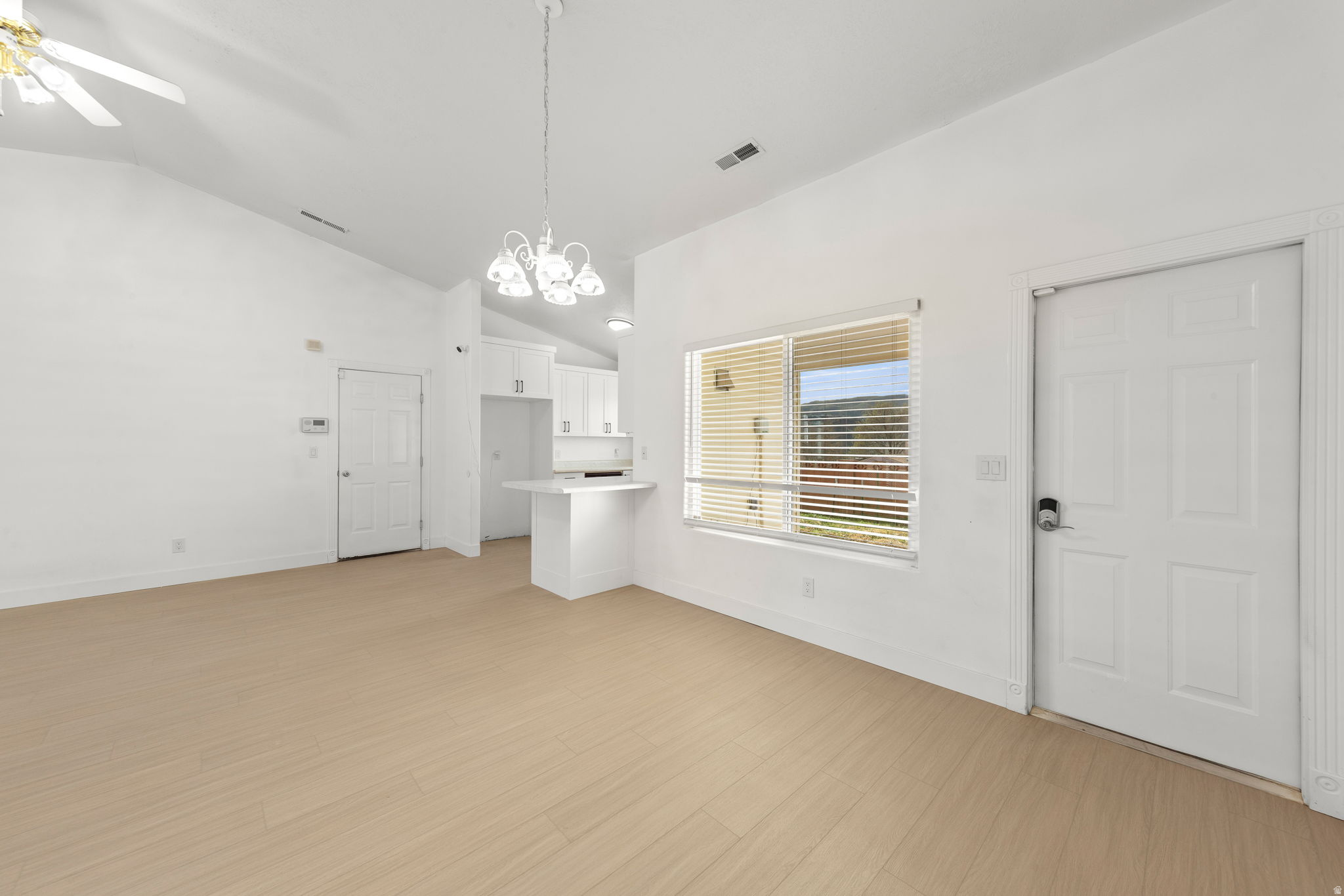 RIVER VIEW EST 4 - Residential