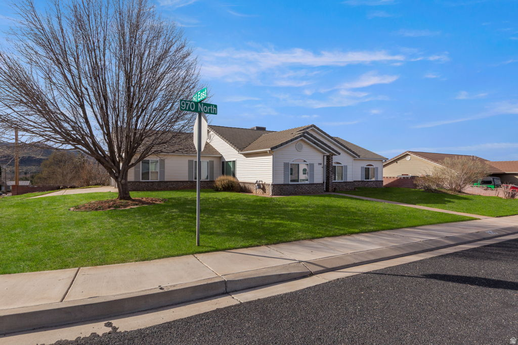 RIVER VIEW EST 4 - Residential