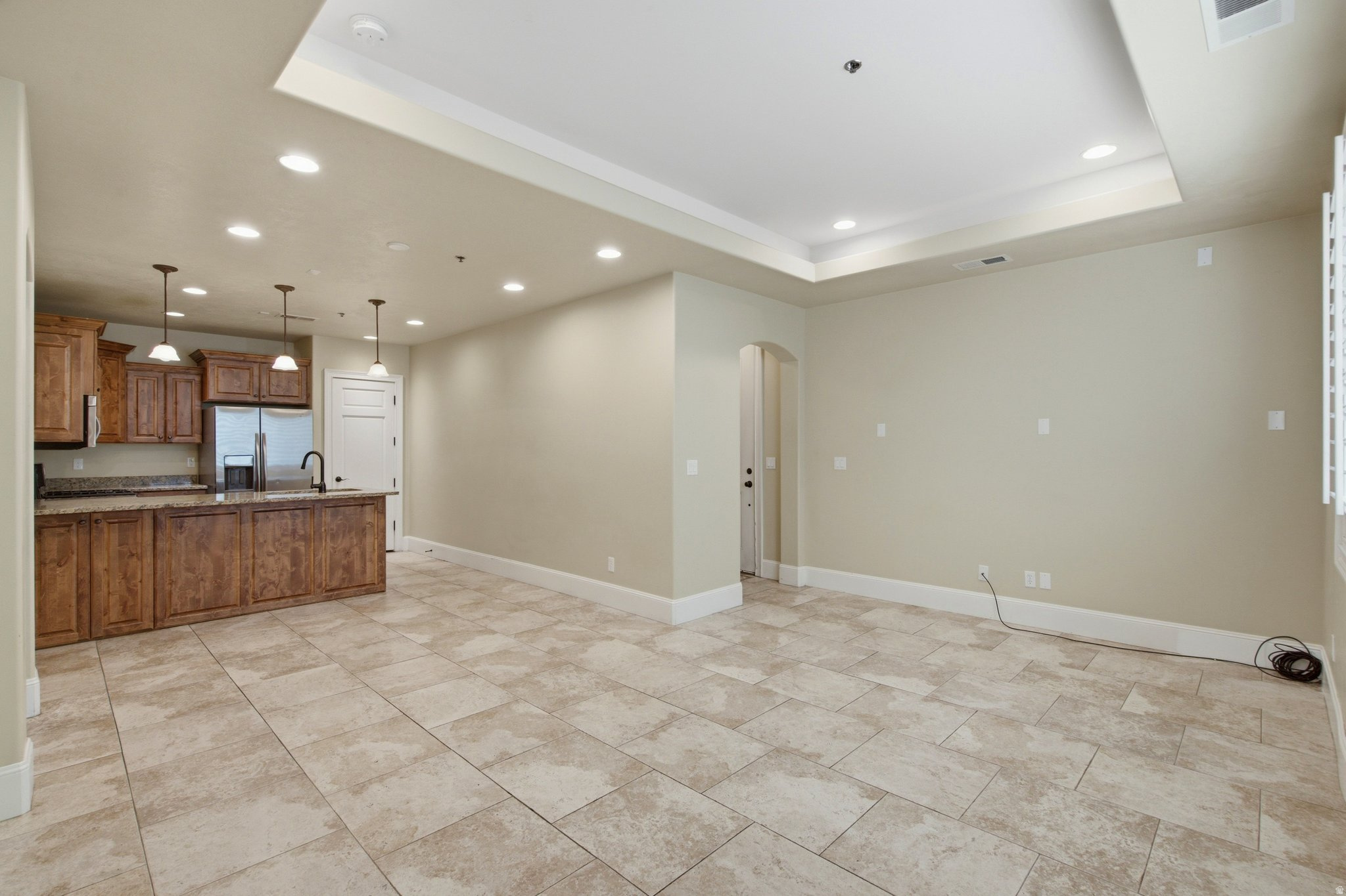 ARBORS ON THE AVENUE - Residential
