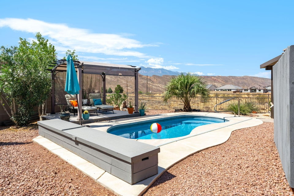 CANYON RIDGE 2A - Residential