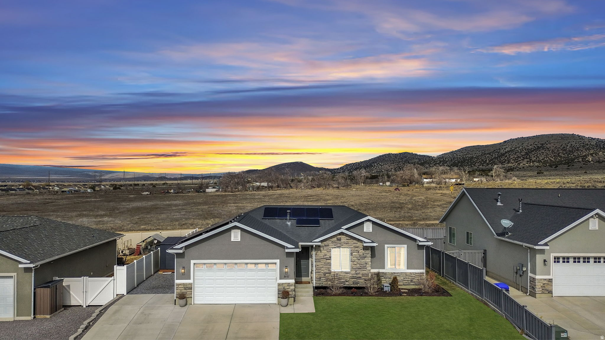 EAGLE POINT - Residential