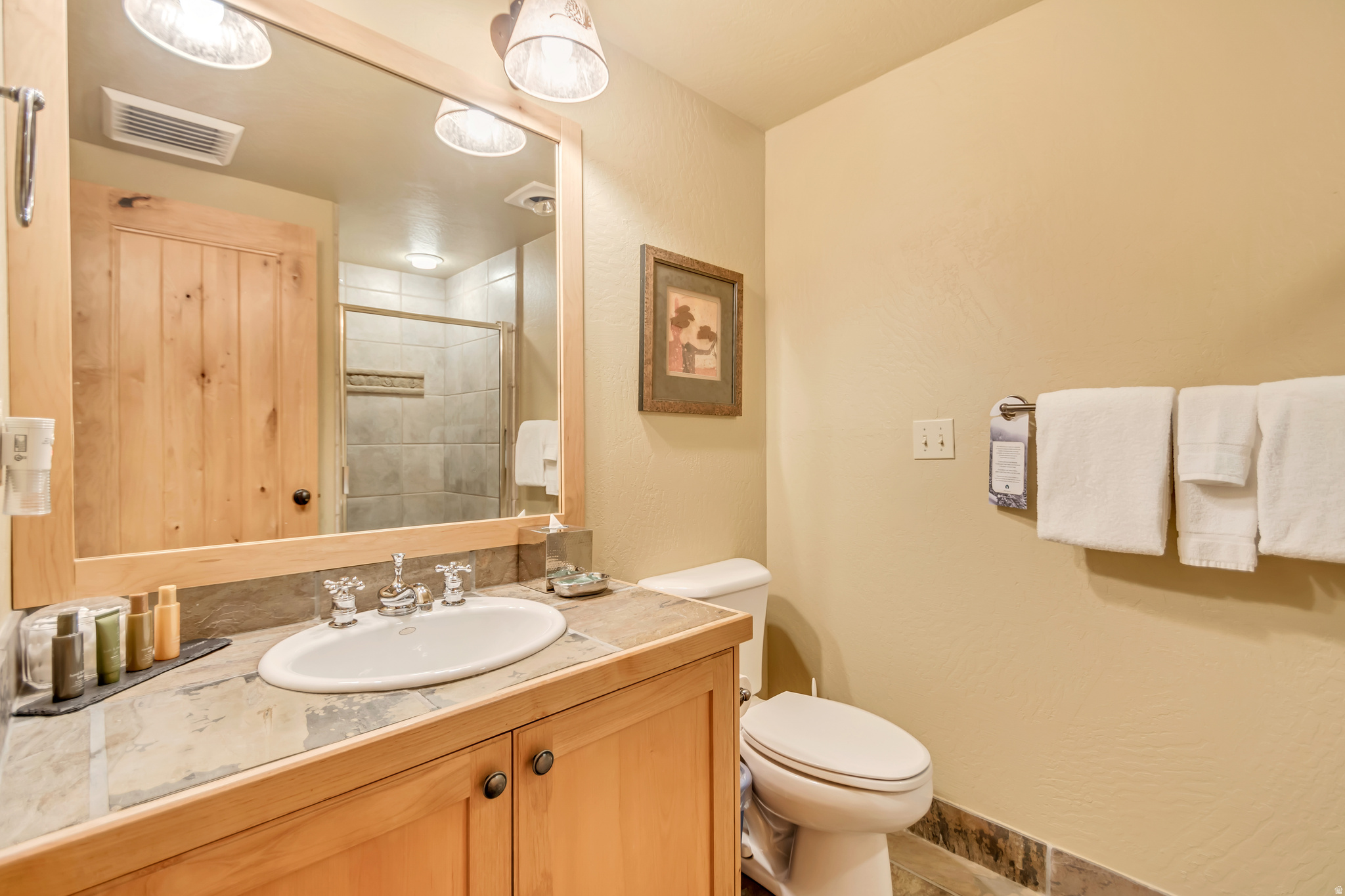 LODGES AT DEERVALLEY - Residential