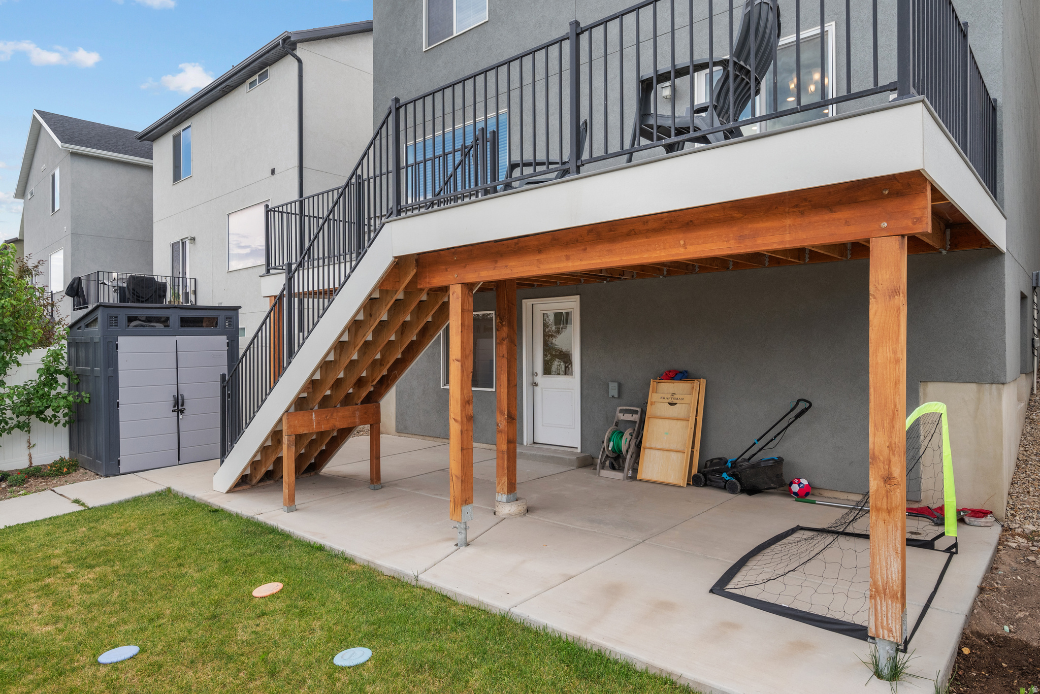 SOUTH HILLS - Residential