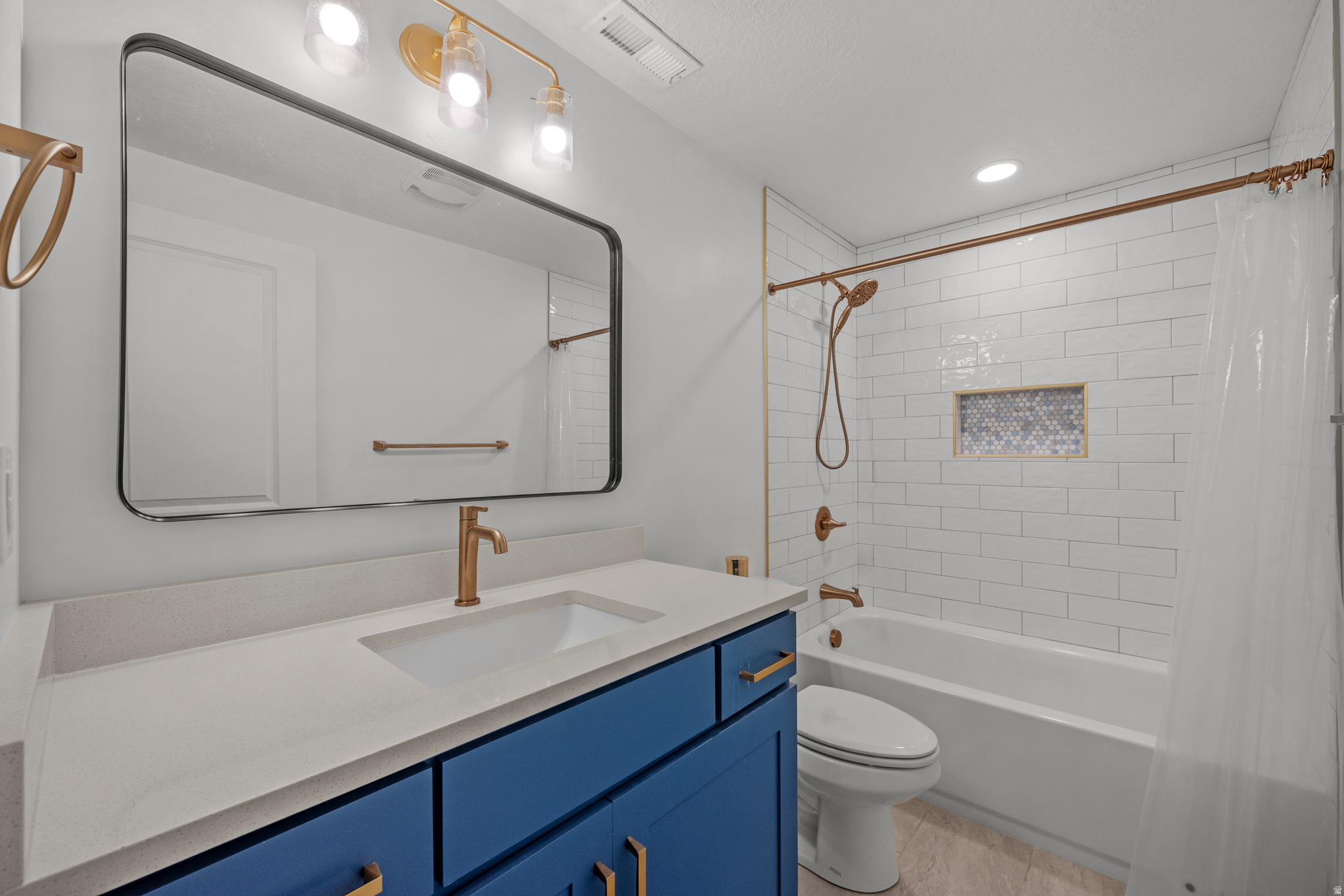 SOUTH HILLS - Residential