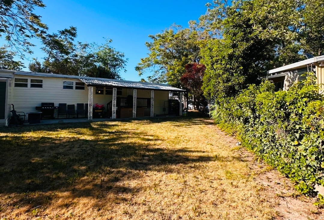 BONNEVILLE GARDENS - Residential