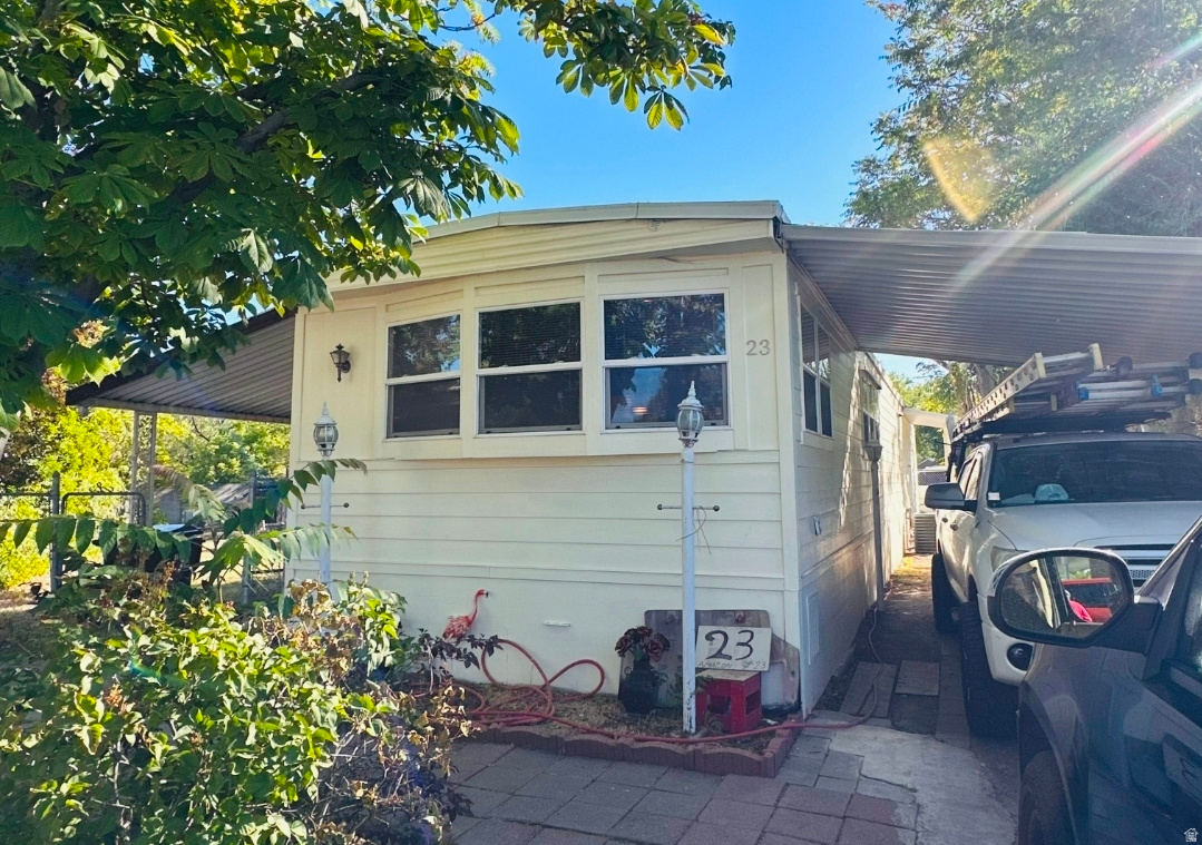 Your next home awaits you! This cute little home is a must see! Central A/C! New roof! This 2 bed and 2 bath home is set to impress! Located in the community of Bonneville Gardens. Just a turn away from downtown Salt Lake, freeway entrances and all of life's necessities. We have many financing options for this type of property. Call today! Sq. Ft. provided as a courtesy measurement only. Buyer/Buyer Broker to verify all information.