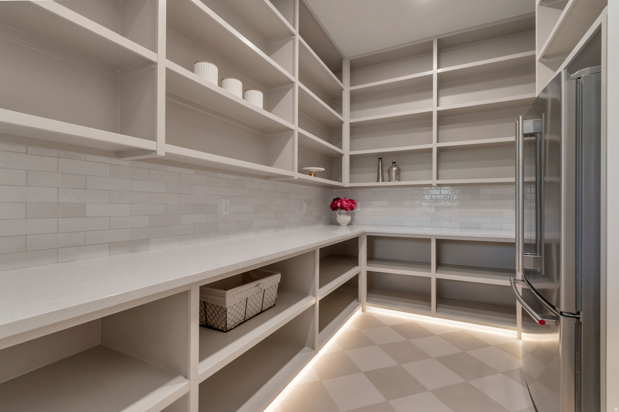 CHESTNUT FARMS - Residential