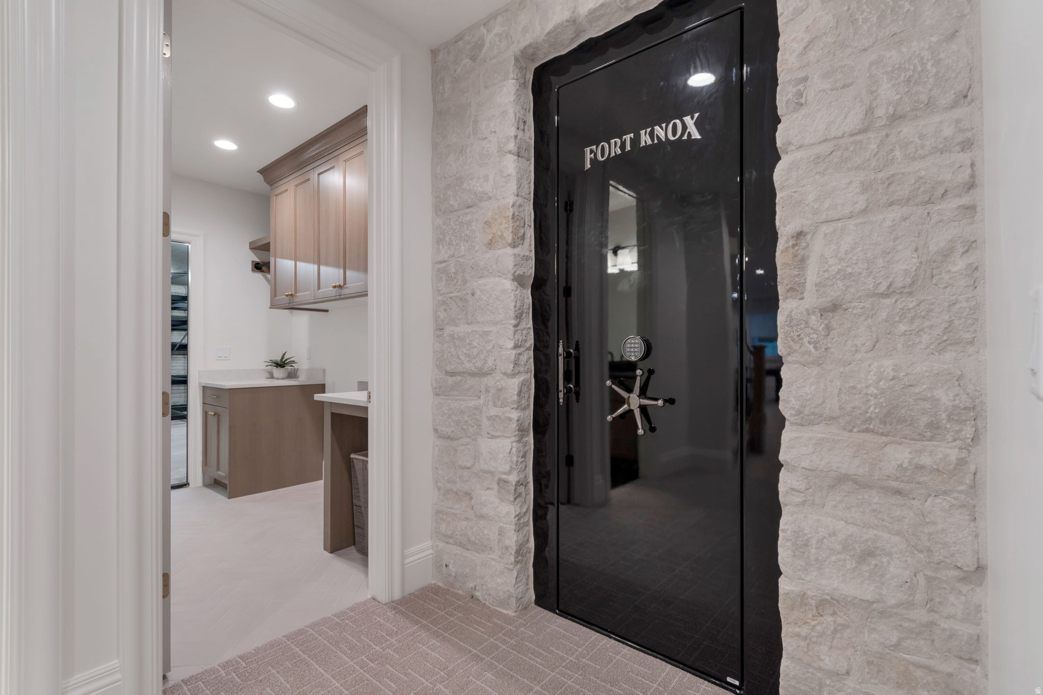CHESTNUT FARMS - Residential