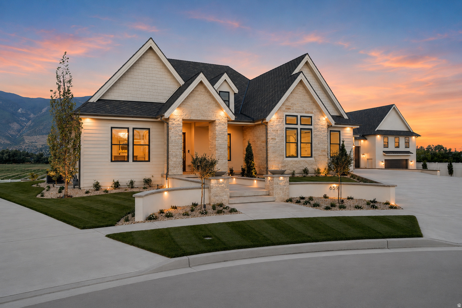CHESTNUT FARMS - Residential