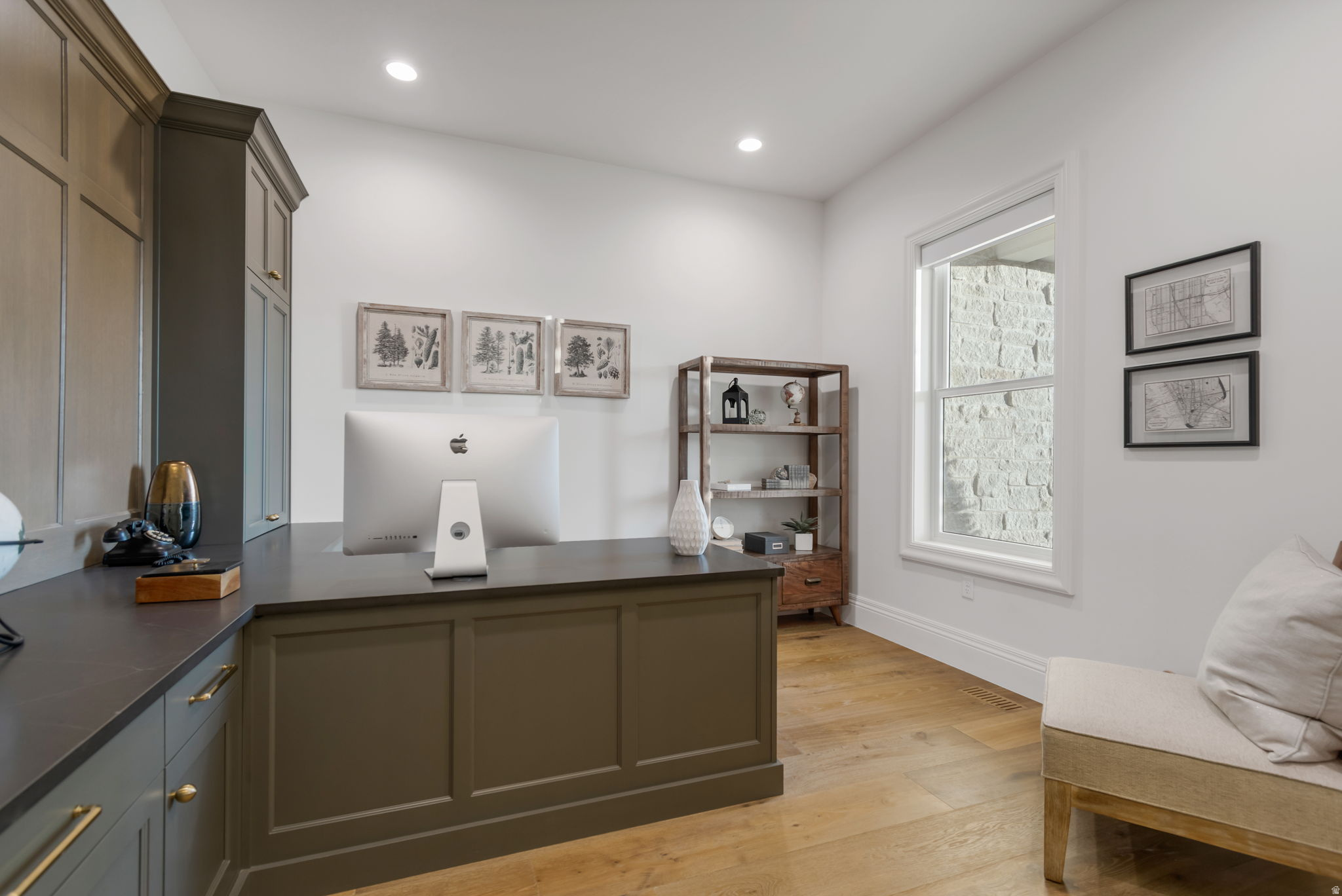 CHESTNUT FARMS - Residential
