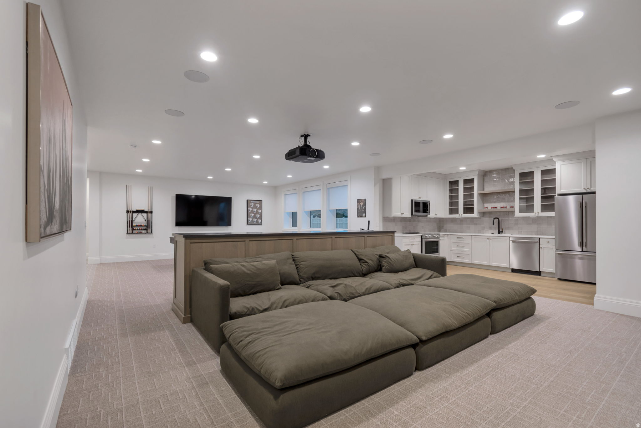 CHESTNUT FARMS - Residential