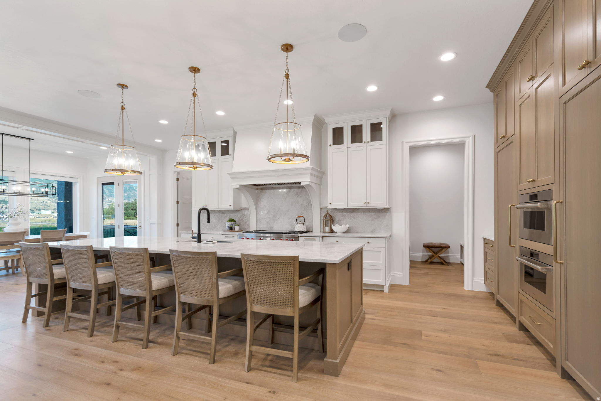 CHESTNUT FARMS - Residential