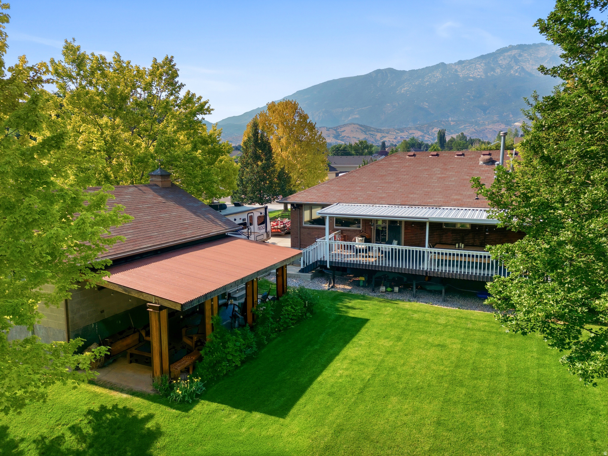ARIPINE - Residential
