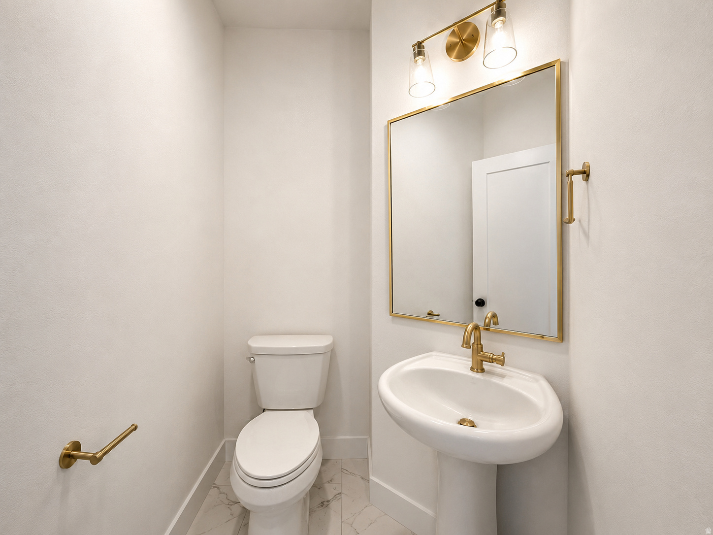 TRAILSIDE RESERVE - Residential