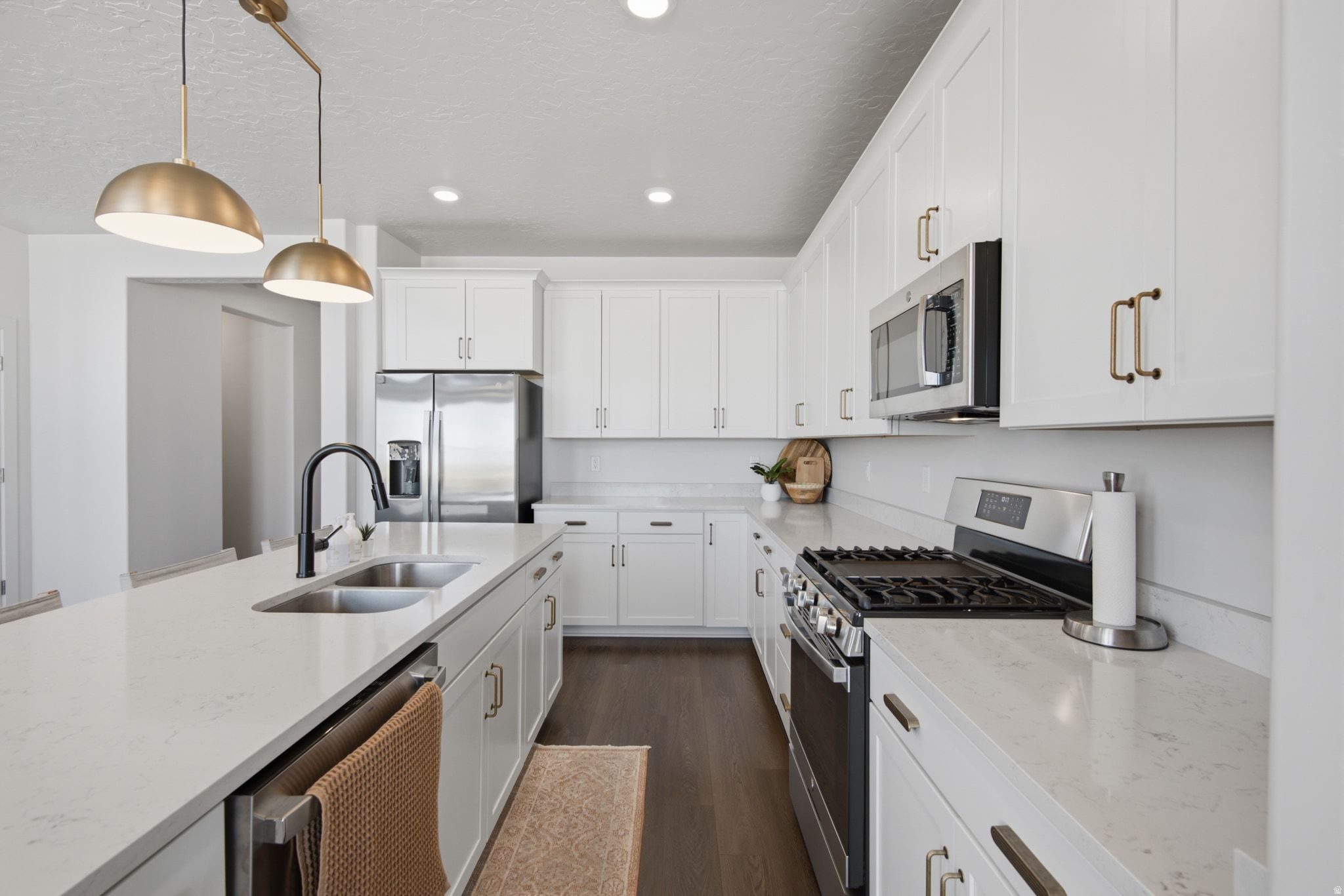 SHAMROCK VILLAGE - Residential