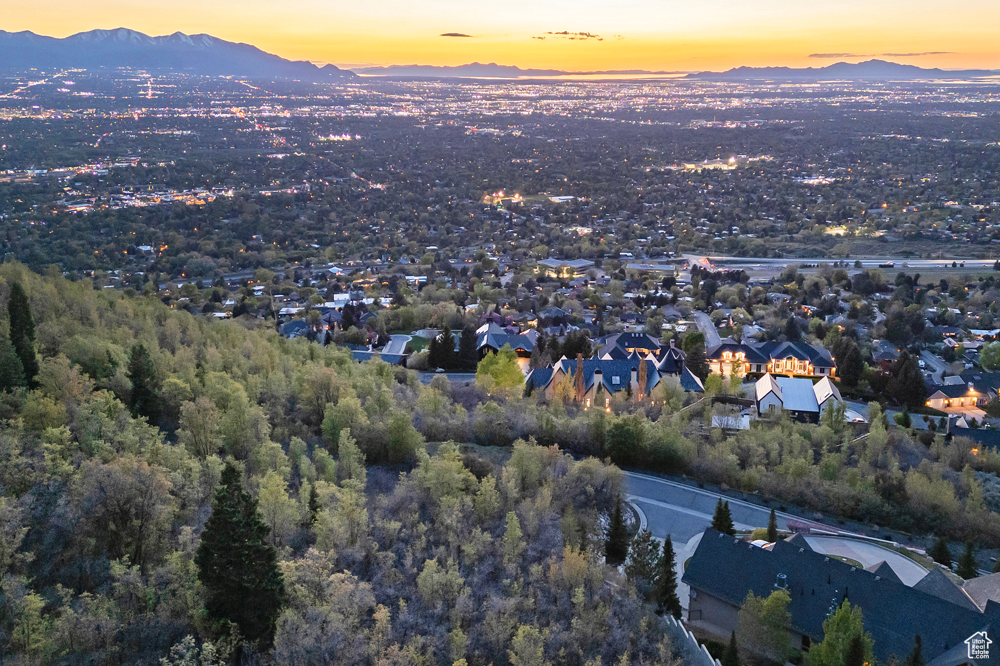 SKYLINE HILLS - Land
