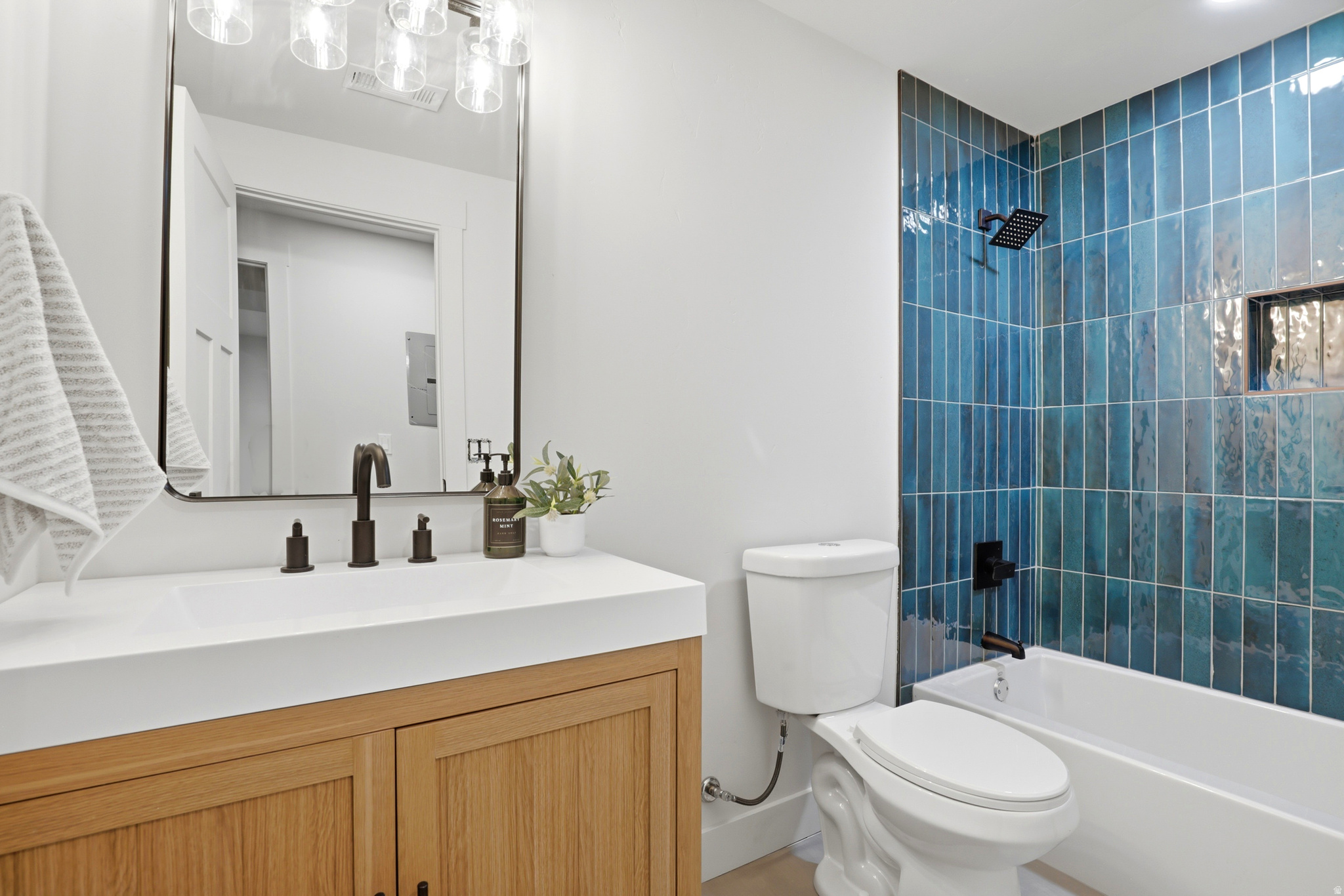 WALDEN RIDGE - Residential