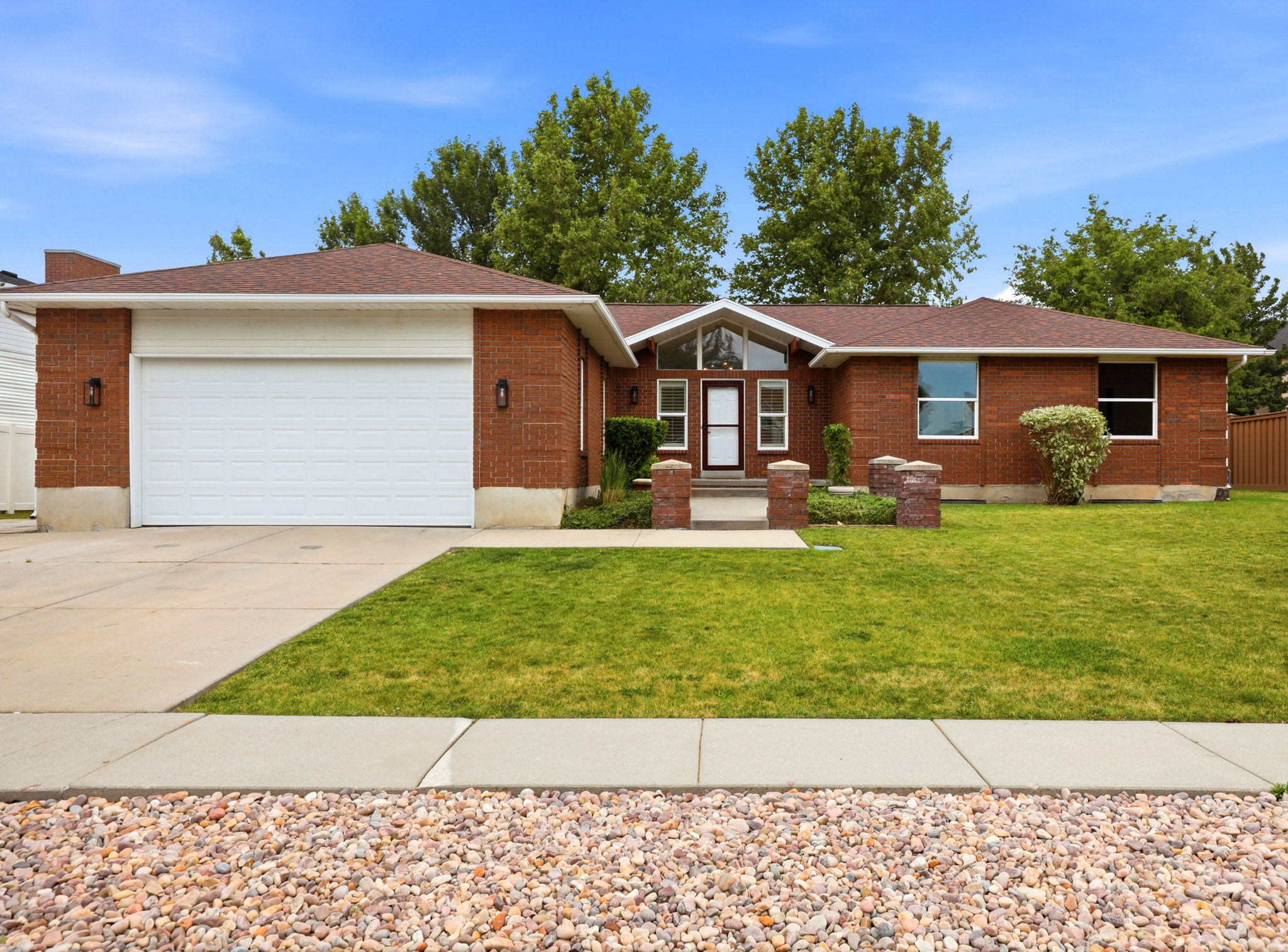 WALDEN RIDGE - Residential
