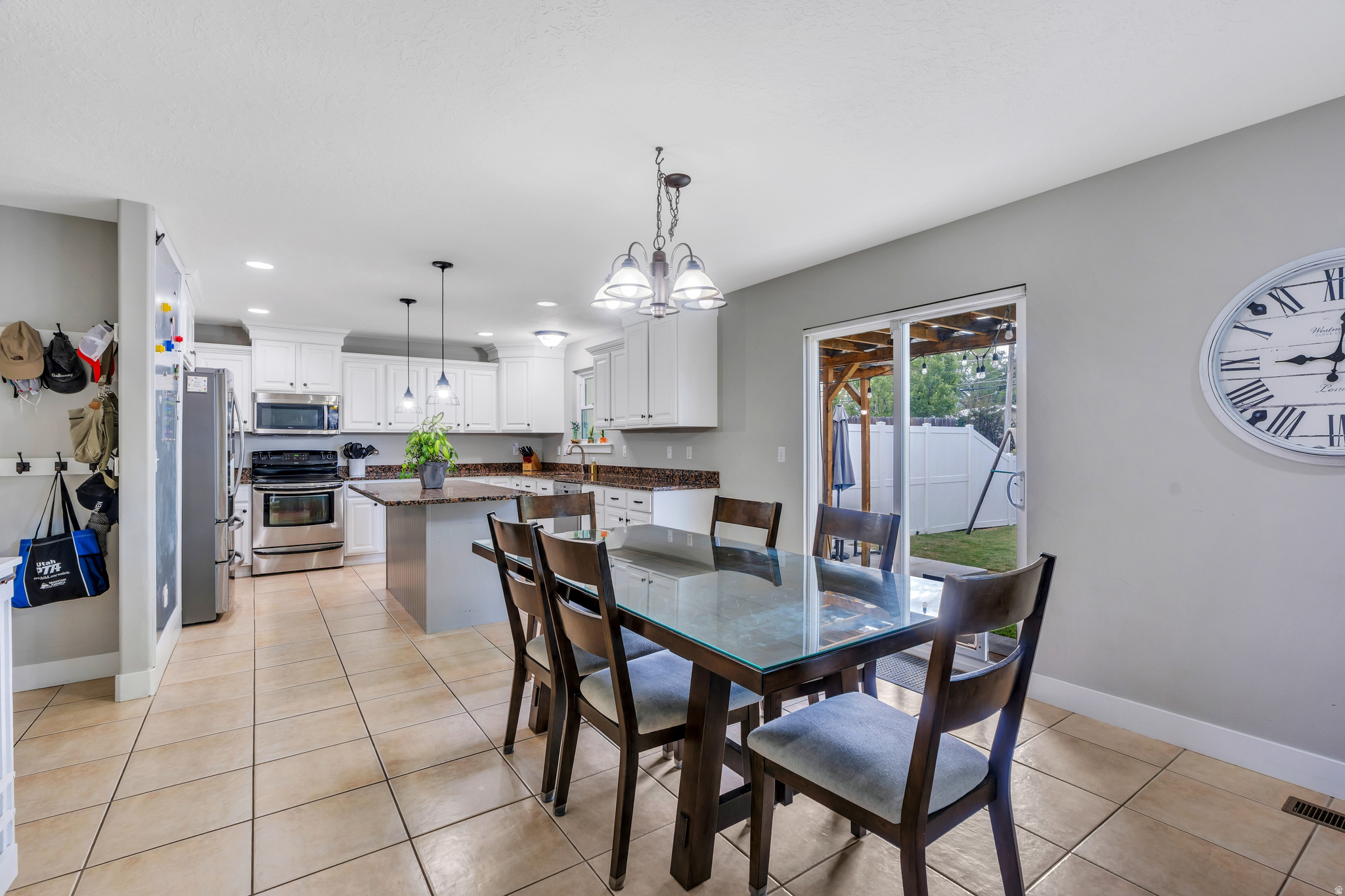 PLUM TREE LANE - Residential