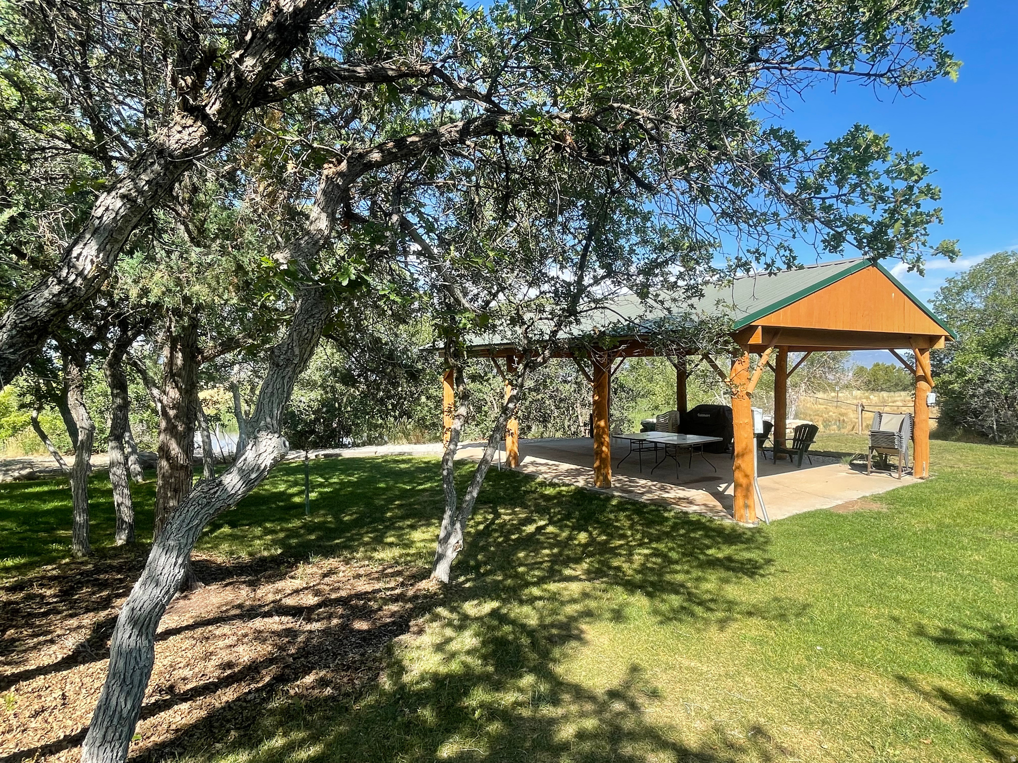HORSESHOE MT RANCH - Land